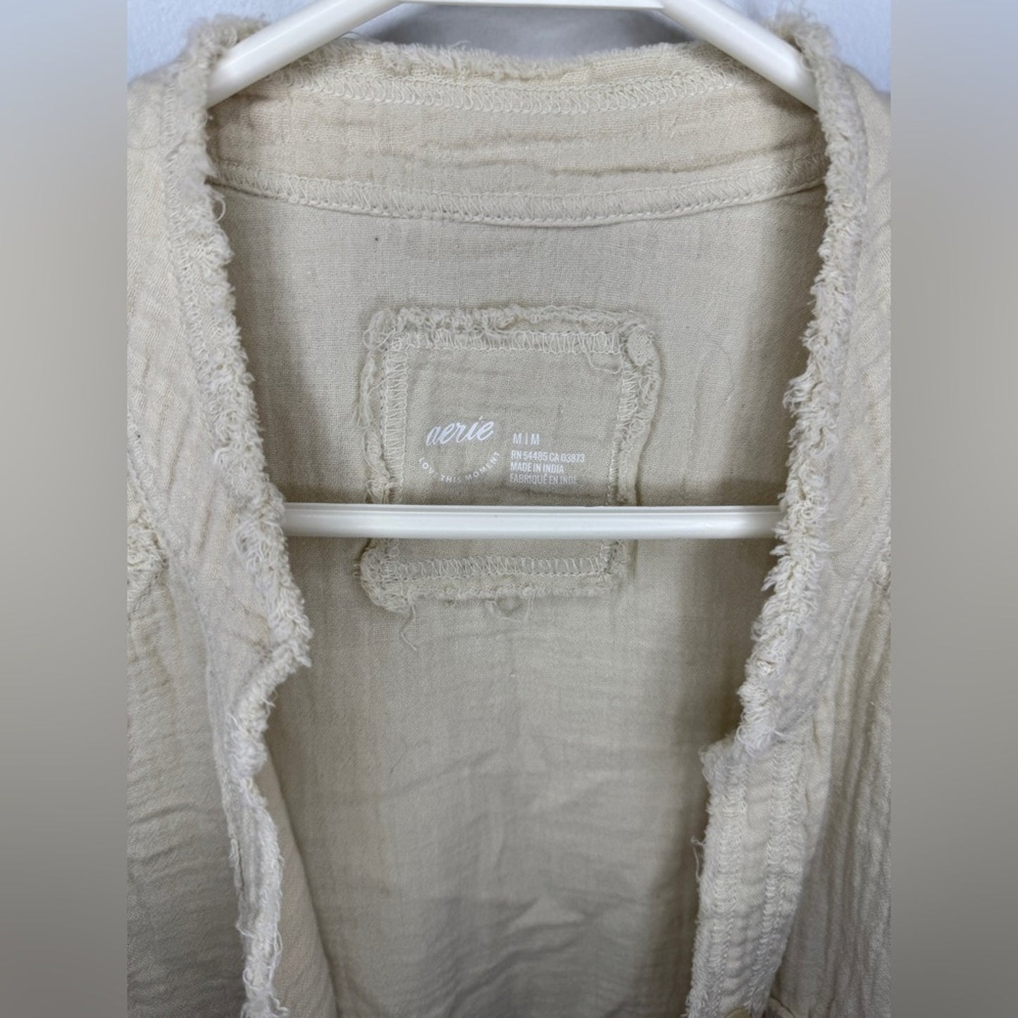 Pre-Owned MD Aerie Cream Long Sleeve Button Up Shirt