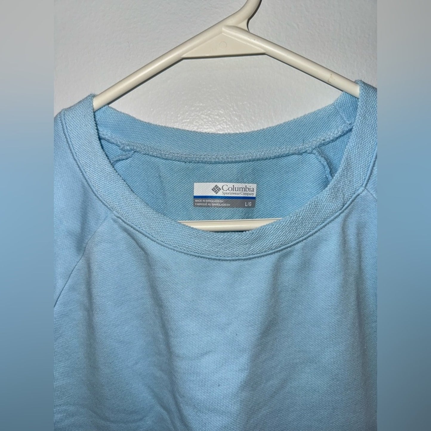 Pre-Owned LG Columbia PFG Light Blue Short Sleeve Heavy Weight t-shirt