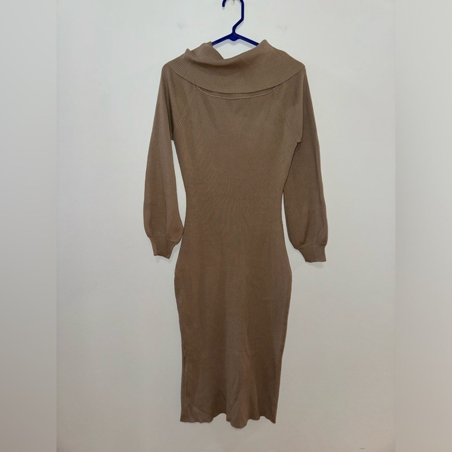 NWT MD Unbranded Light Brown Ribbed Fitted Bodycon Long Sleeve Dress