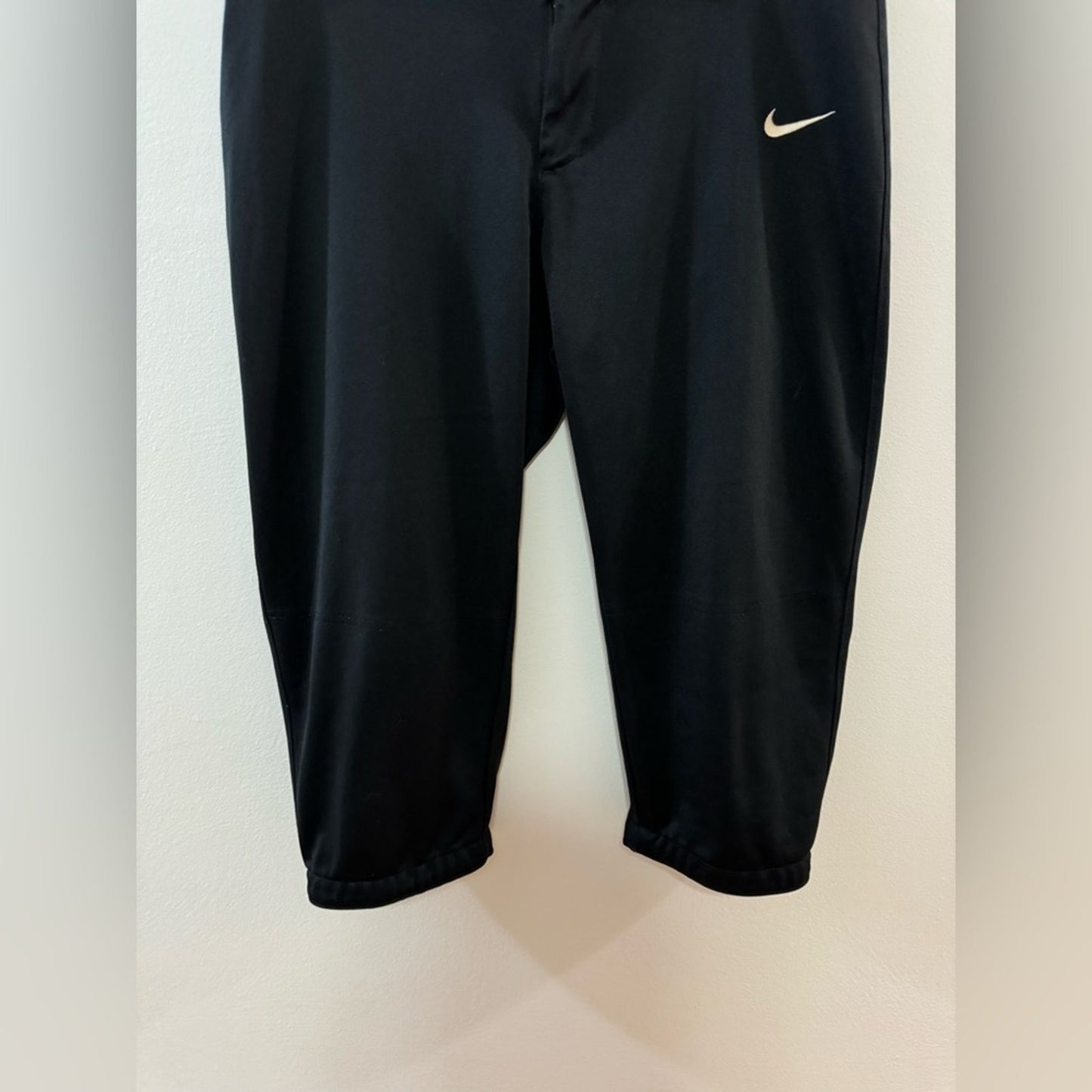 Pre-Owned LG Nike Black Athletic Stretchy Capris