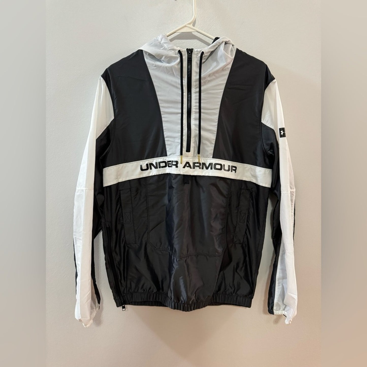 Pre-Owned MD Under Armour Grey and White Nylon Anorak Windbreaker Jacket