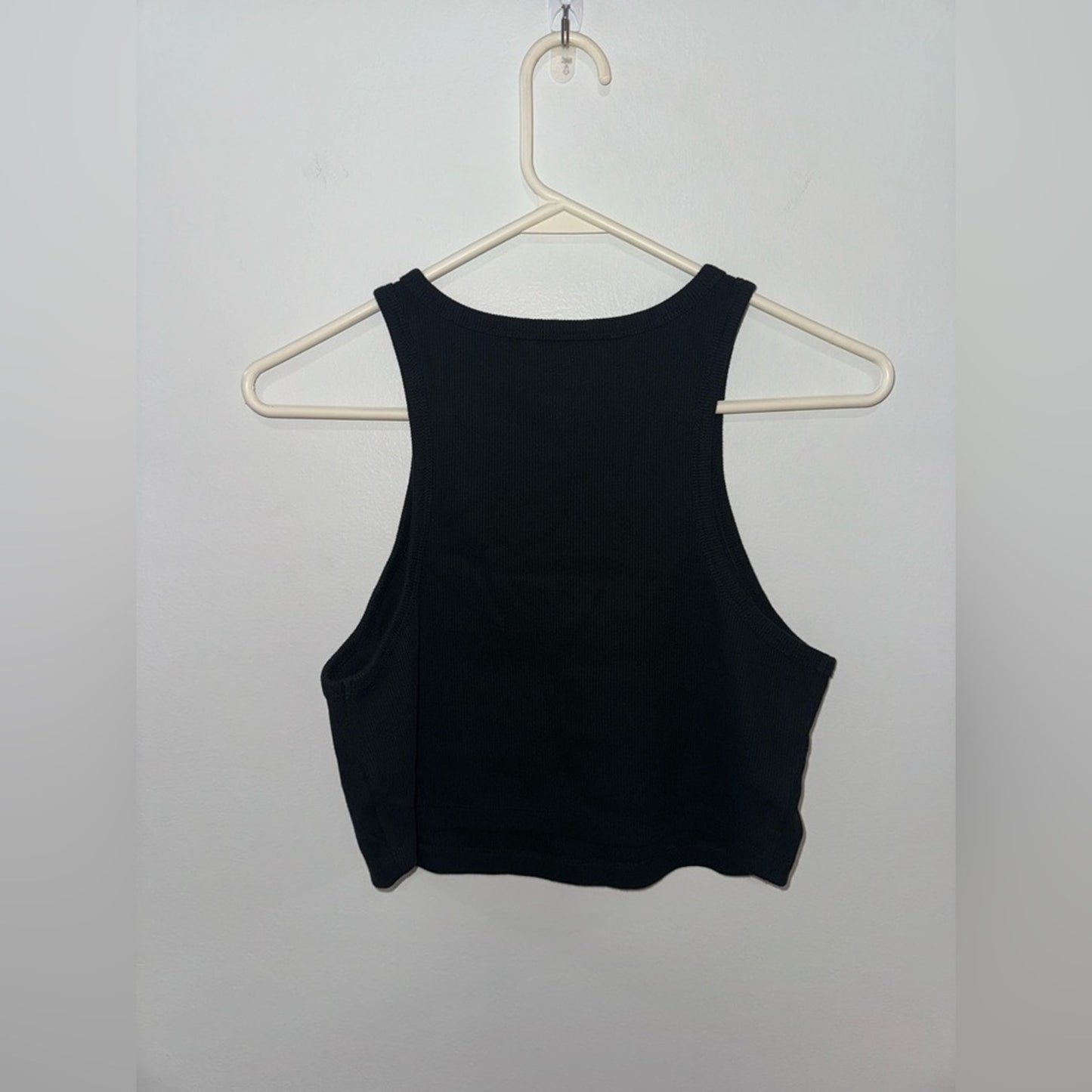 Pre-Owned LG Wild Fable Black Ribbed Tank Top