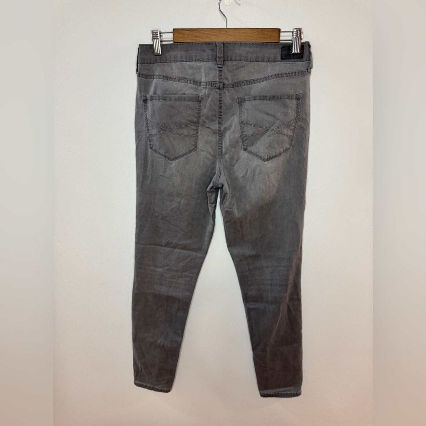 Pre-Owned Size 10 Regular Aeropostale Grey High Waisted Jegging