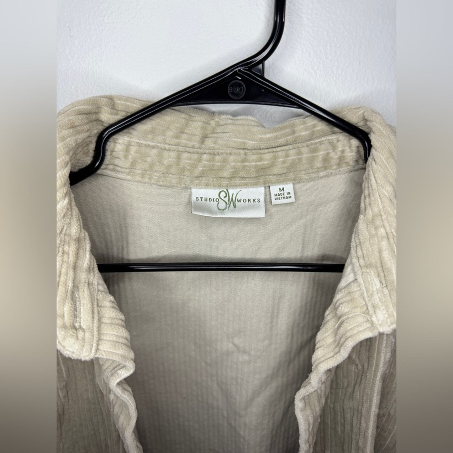 Pre-Owned MD Studio Works Grey Ribbed Button Up Shirt