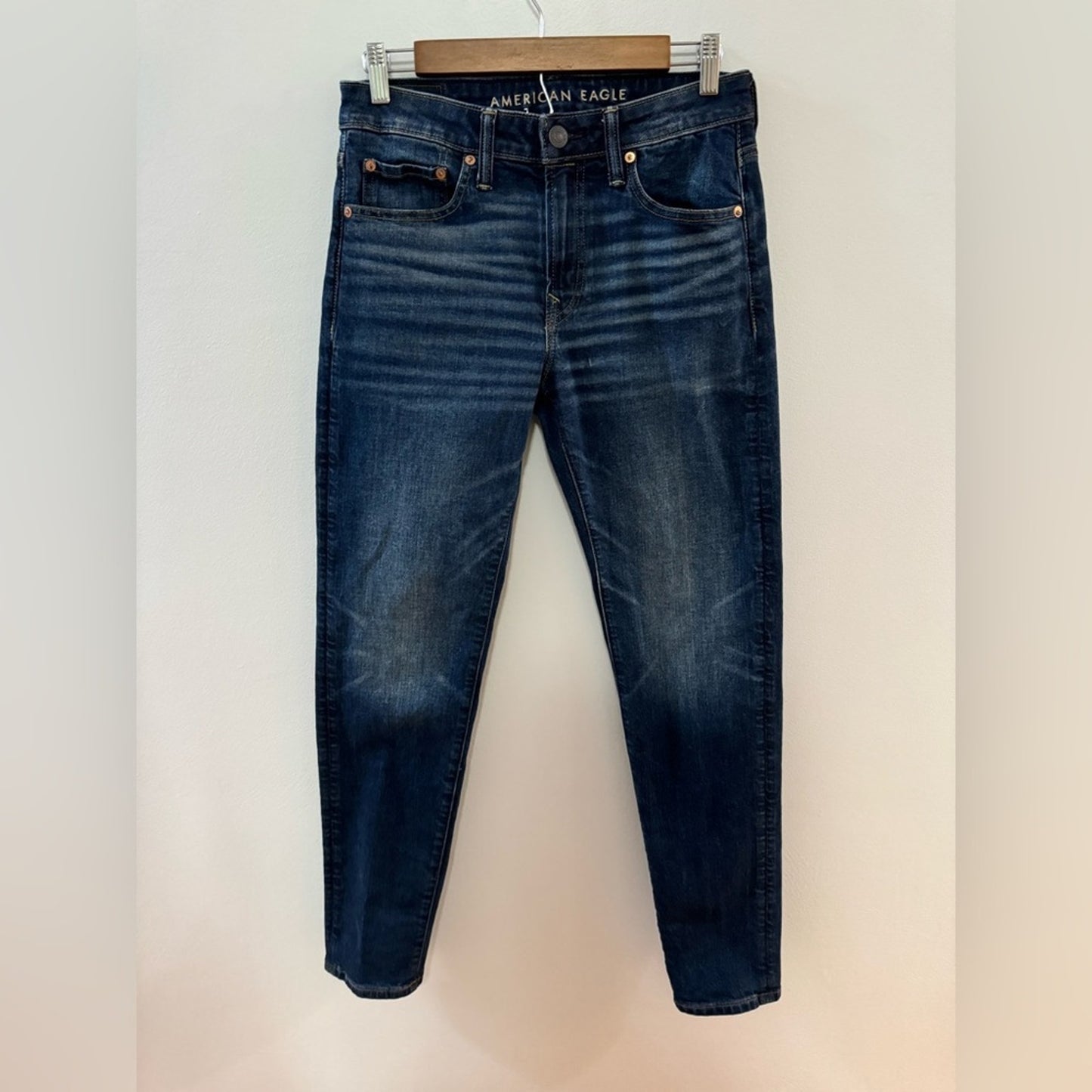 Pre-Owned W28xL32 American Eagle Dark Blue Athletic Fit Jeans
