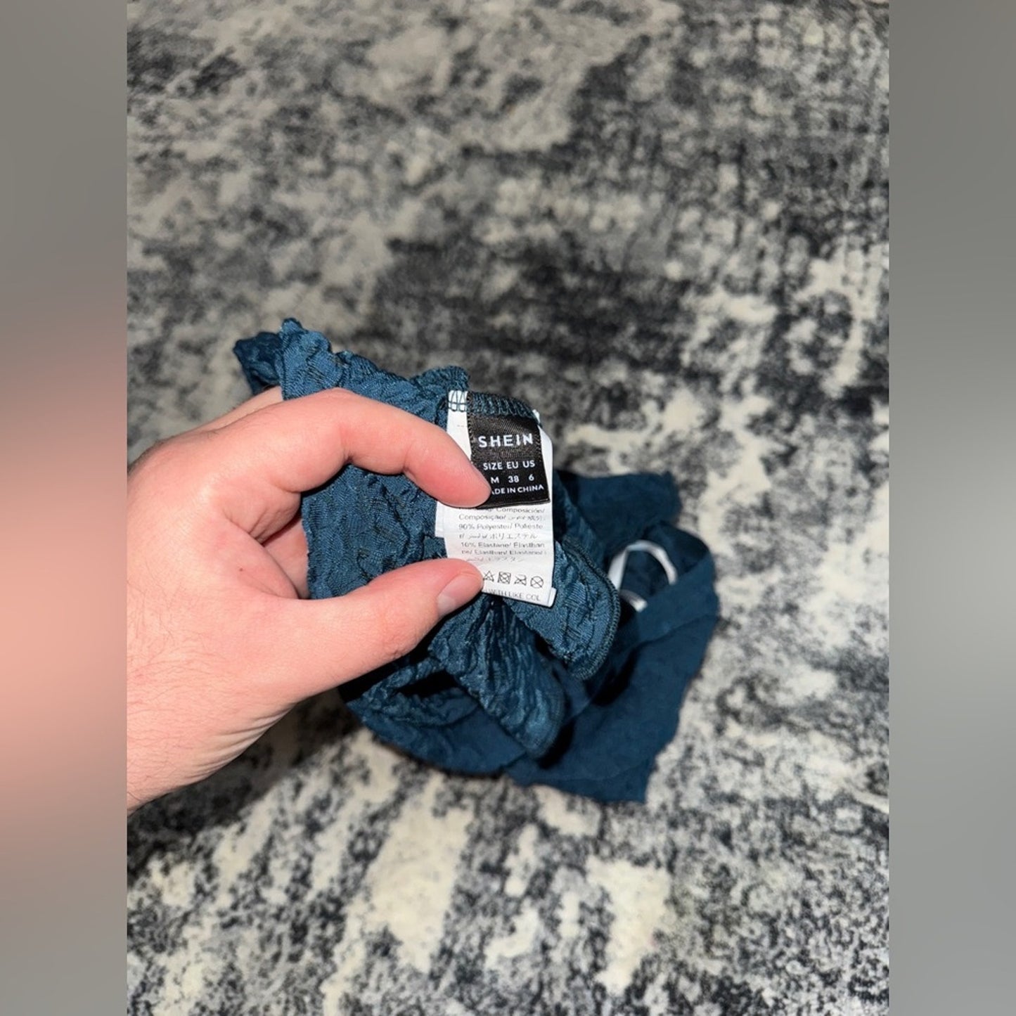 Pre-Owned MD SHEIN Navy Cross Front Tube Top