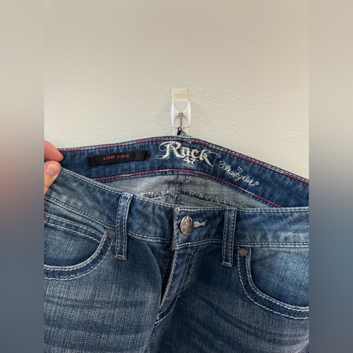 NWT W25xL36 Rock 47 by Wrangler Light Blue Low Rise Embellished Boot Cut Jeans