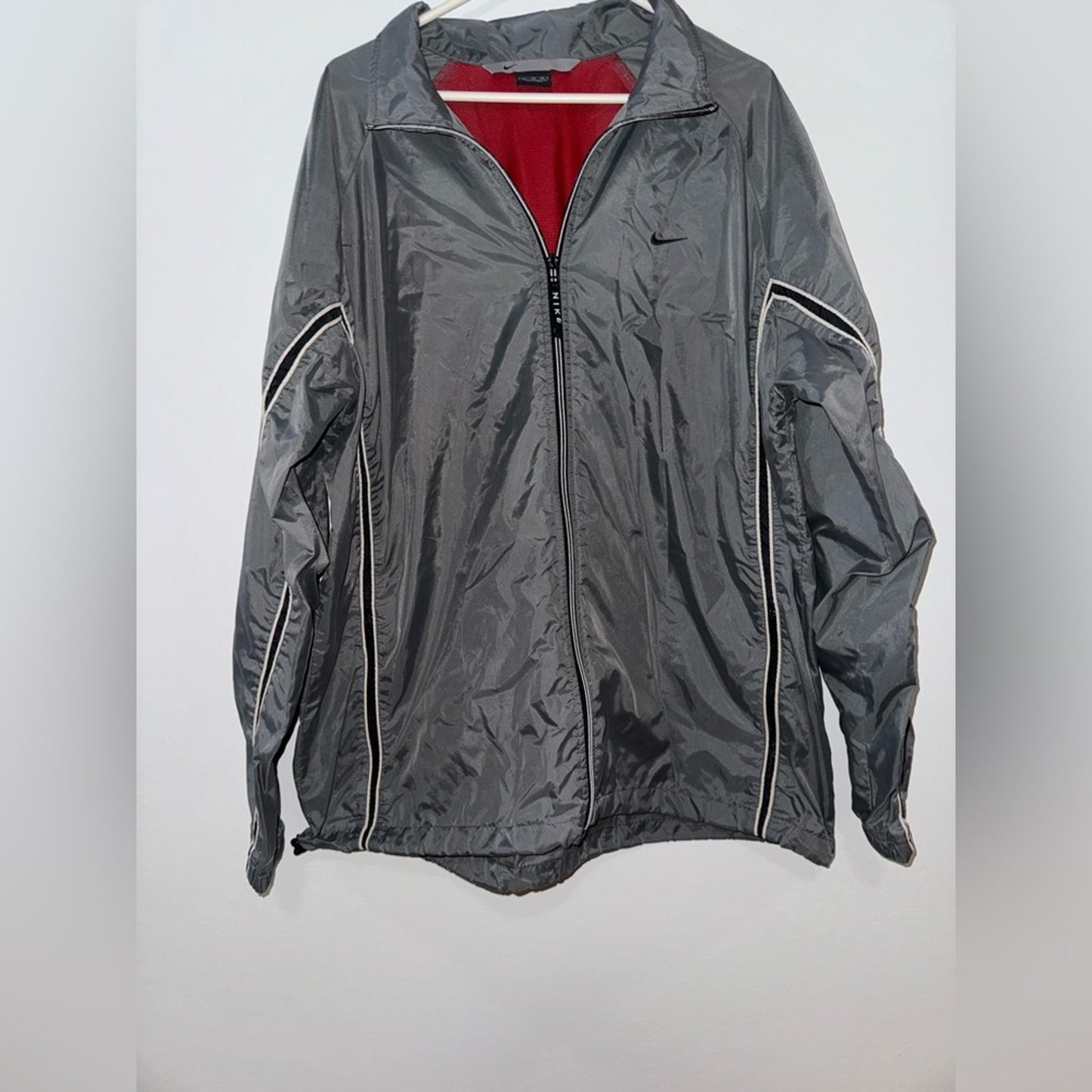 Pre-Owned XL Nike Vintage Grey and Black White Zip-Up Logo Windbreaker Jacket