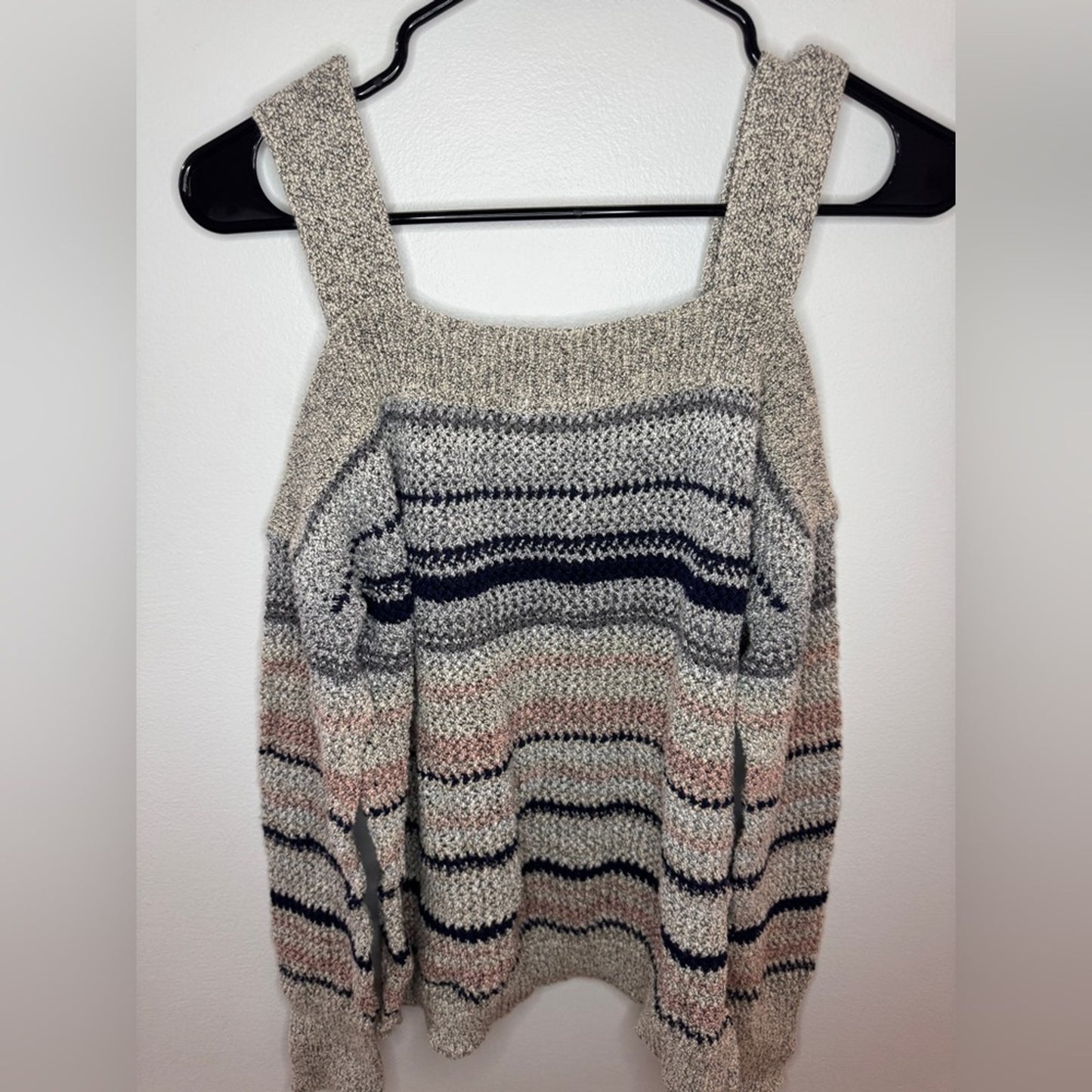 Pre-Owned MD Maurices Off the Shoulder Striped Sweater