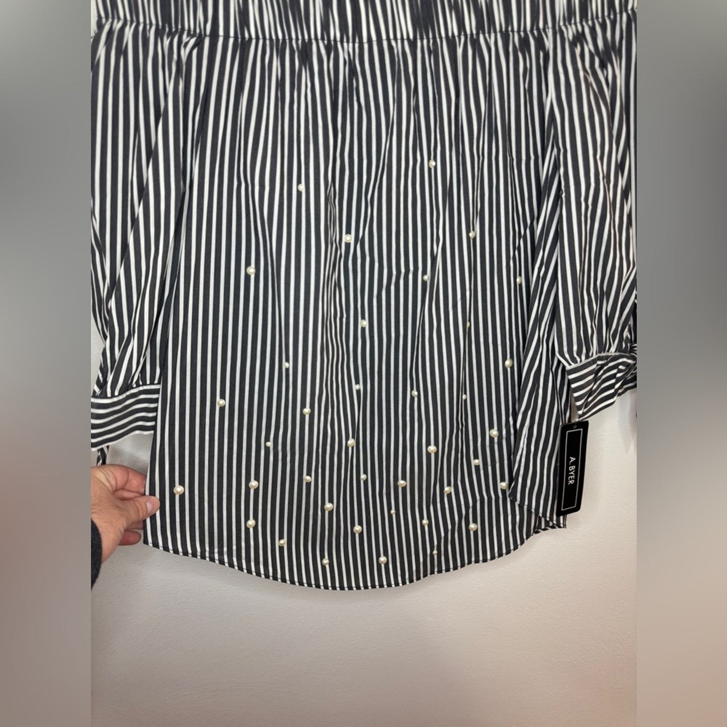 NWT MD A. Byers Navy Blue and White Off the Shoulder Pearl top.