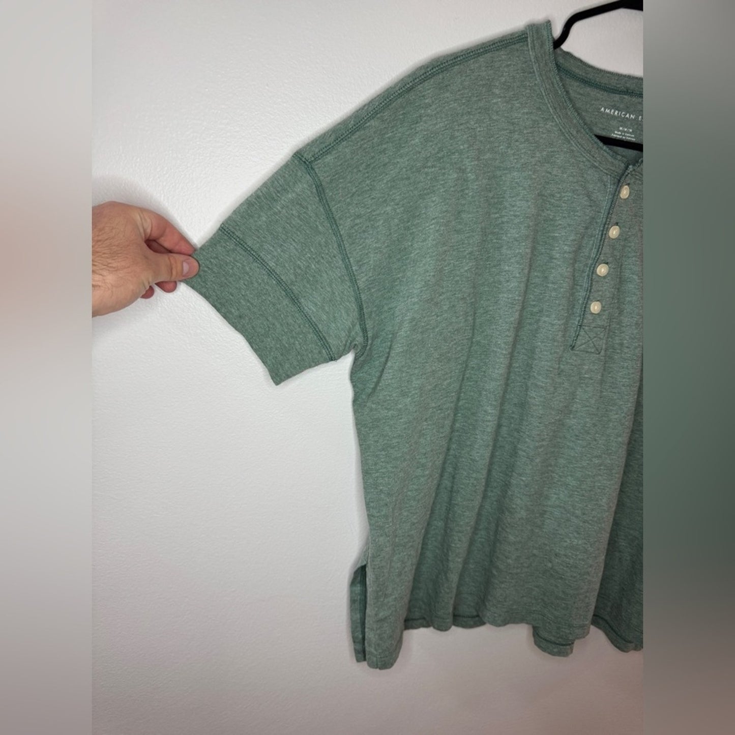 Pre-Owned MD American Eagle Heather Green Oversized Henley T-Shirt
