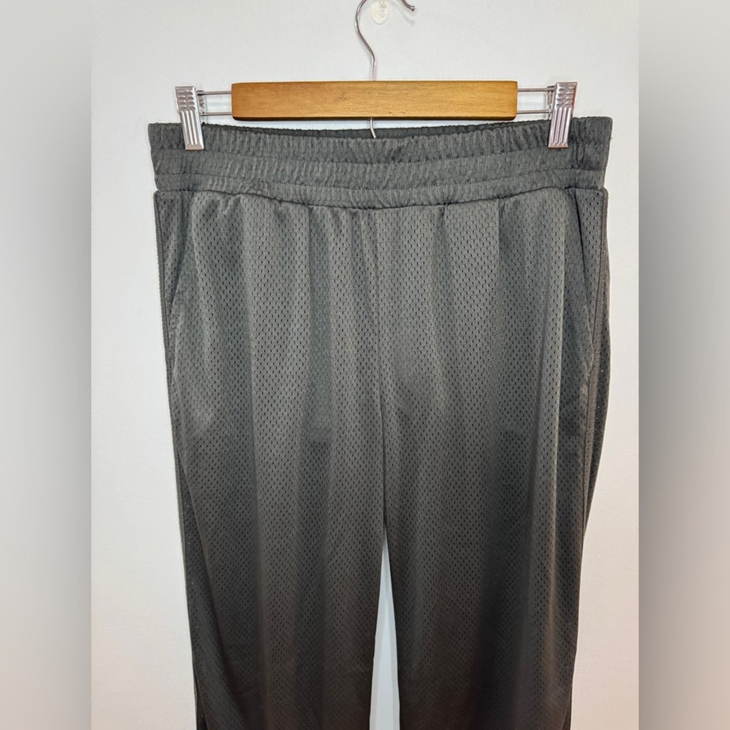 NWT MD Offline by Aerie Green Athletic Lined Pants