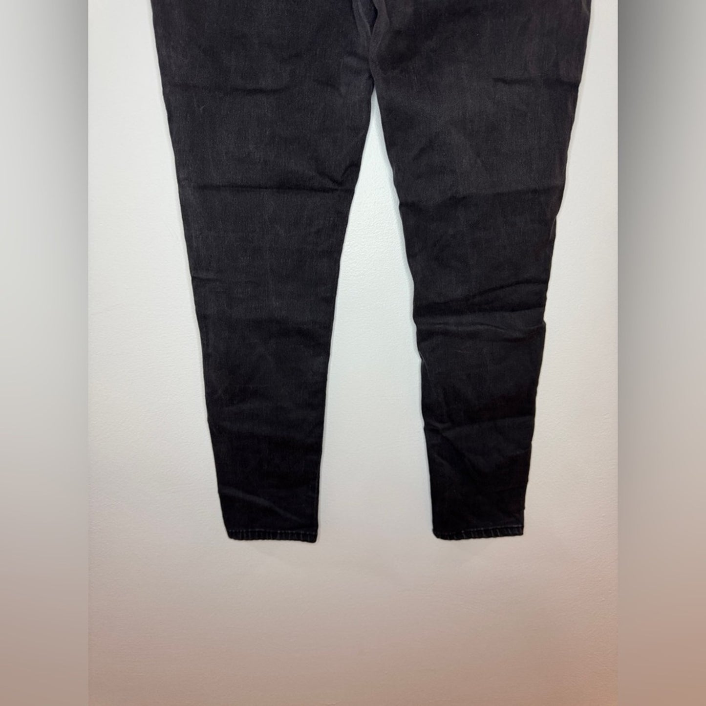 Pre-Owned Size 10 Regular Aeropostale Black High Waisted Jegging