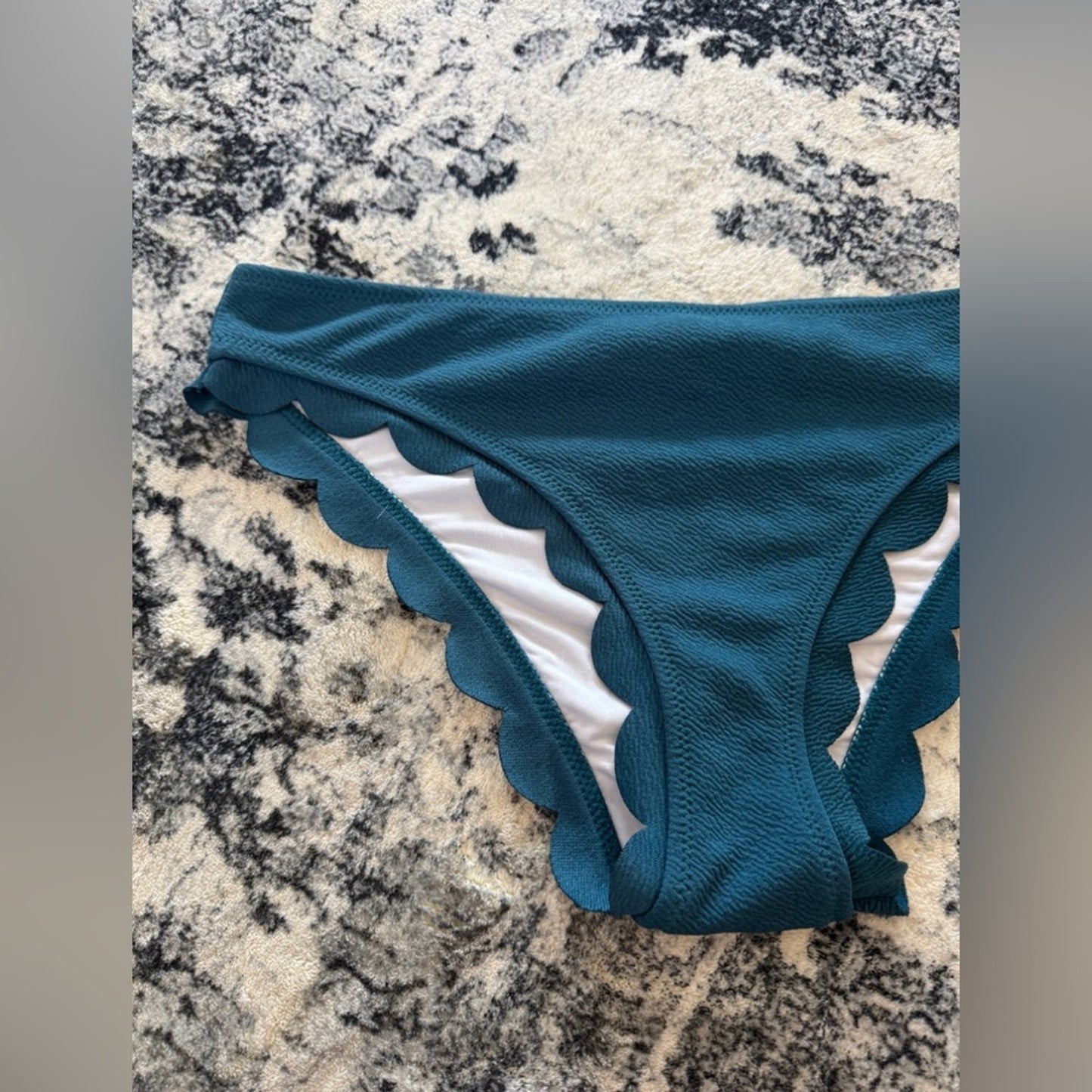 Pre-Owned LG Cupshe Teal Bikini Bottom