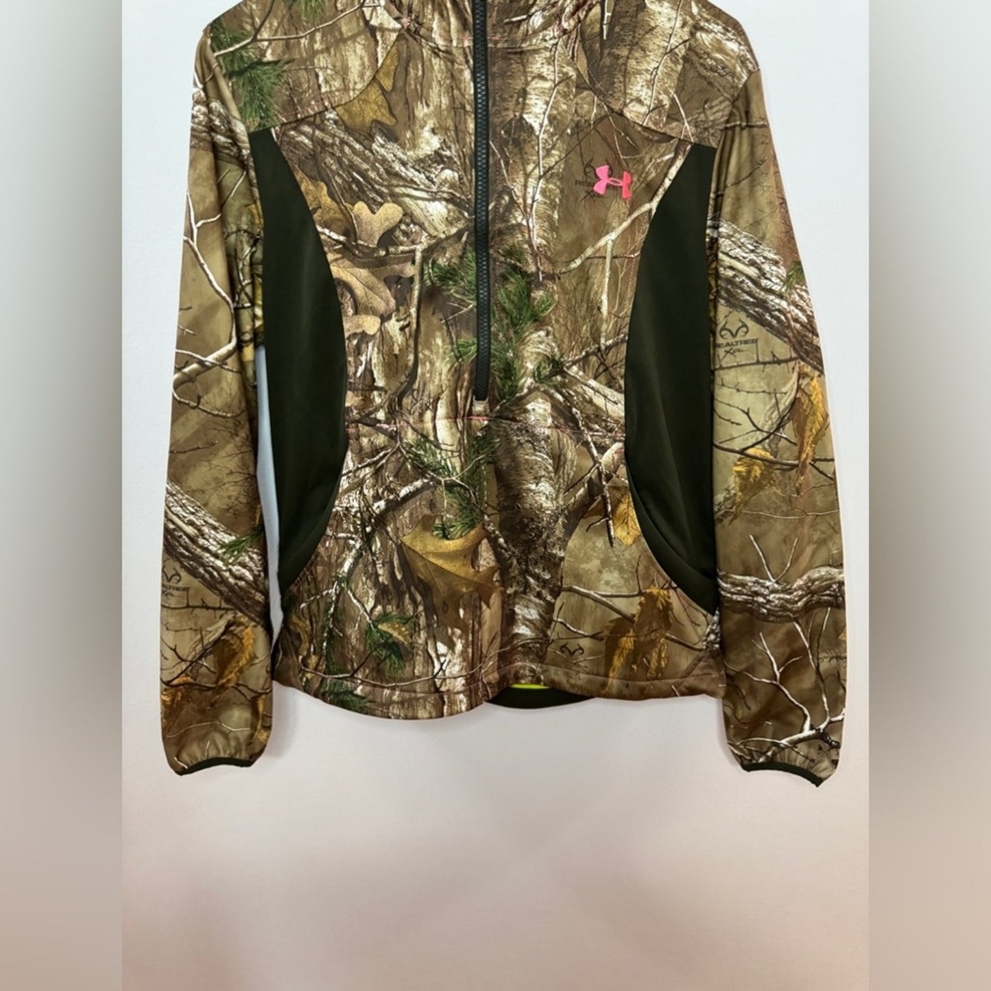 Pre-Owned MD Under Armour Real Tree Camo Half Zip Jacket