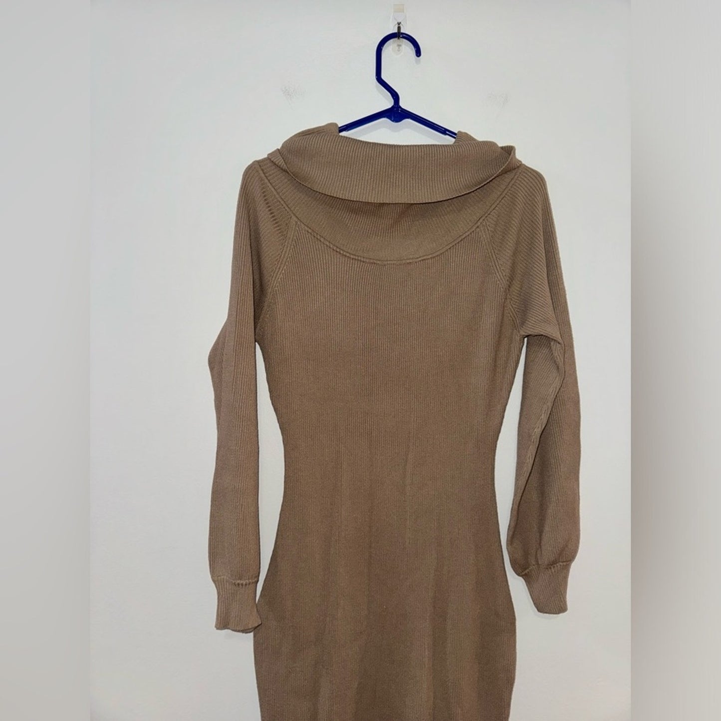 NWT MD Unbranded Light Brown Ribbed Fitted Bodycon Long Sleeve Dress