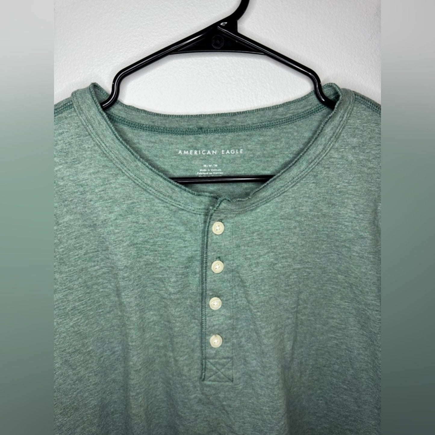 Pre-Owned MD American Eagle Heather Green Oversized Henley T-Shirt