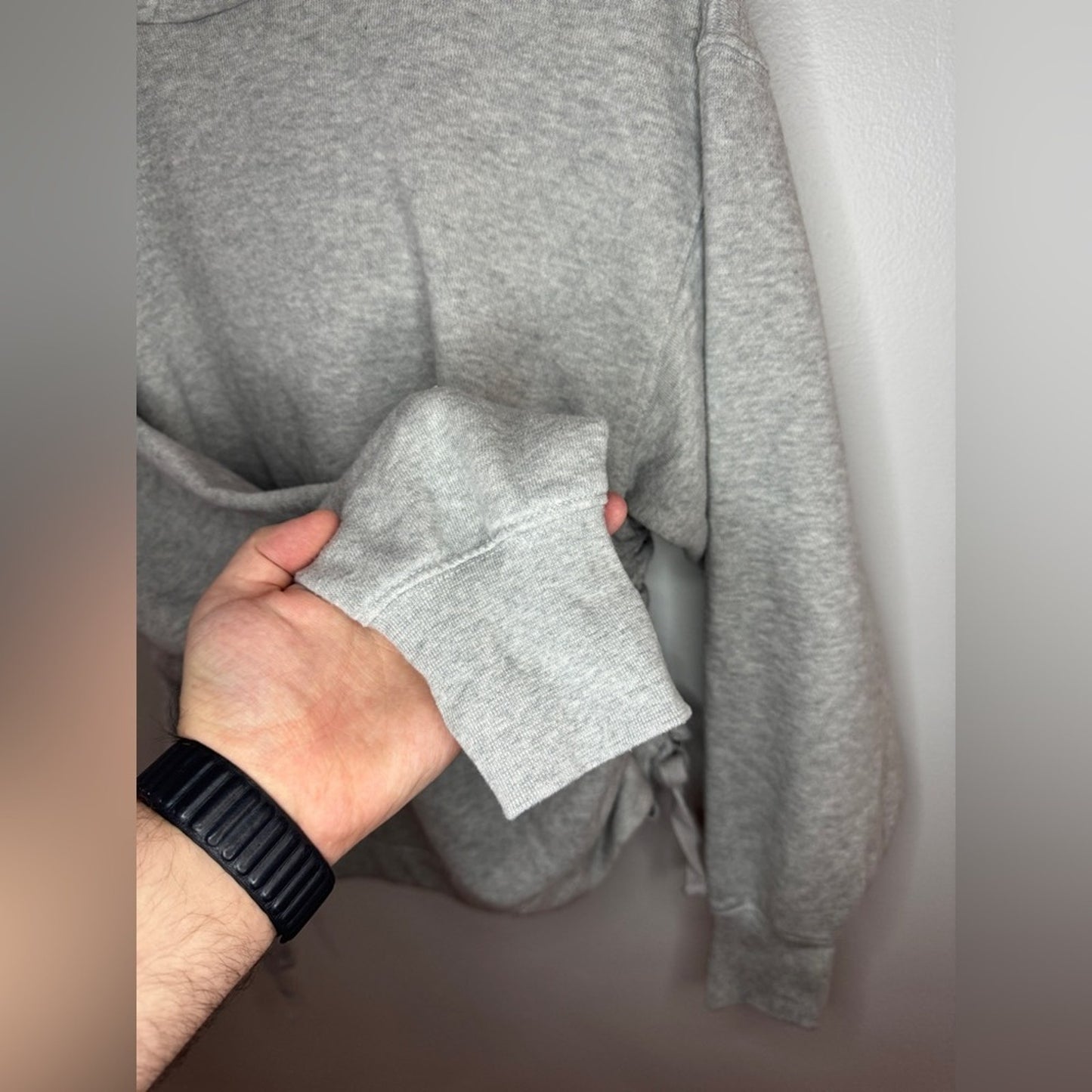 Pre-Owned SM Aerie Light Heather Grey Cinched Hoodie