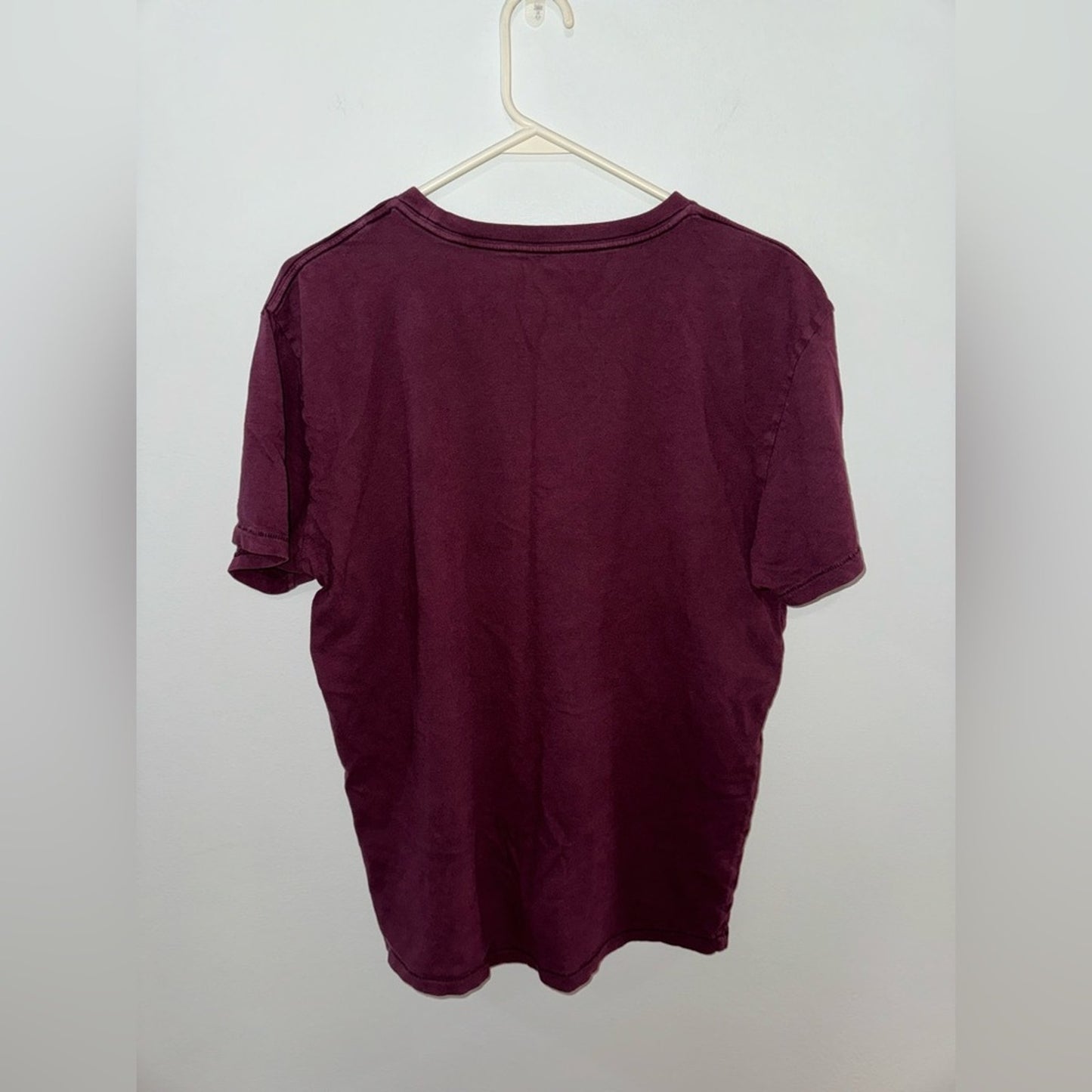 Pre-Owned MD American Eagle Maroon Legend T-Shirt