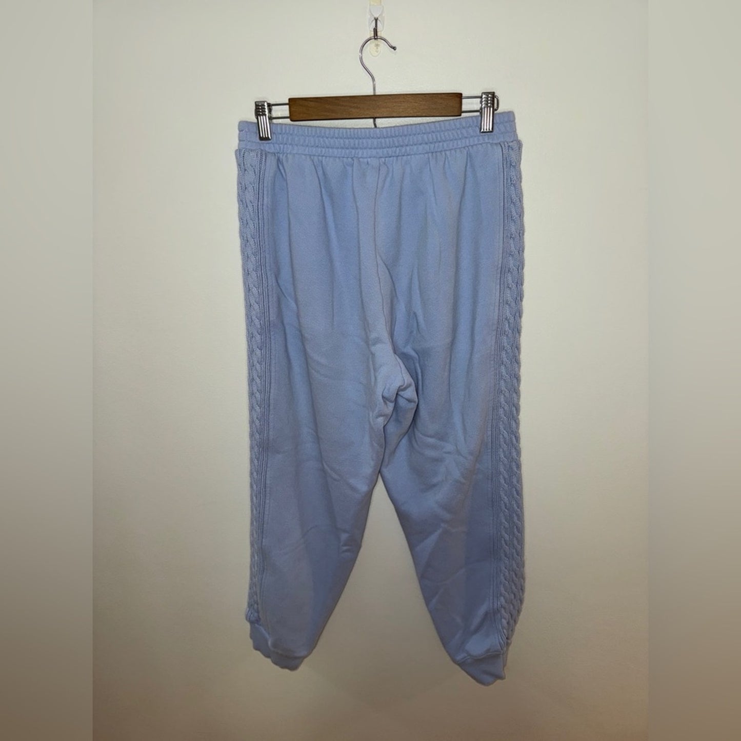 Pre-Owned LG Aerie Light Blue Crochet Sweatpants