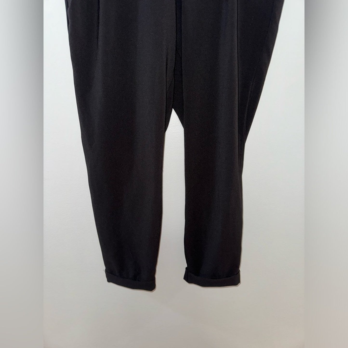 Pre-Owned Size 00 Studio by Torrid Black Tie Pants
