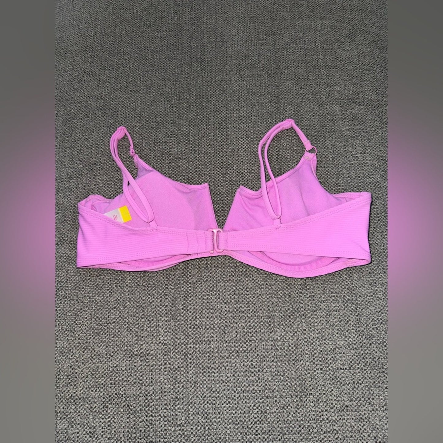 Pre-Owned LG No Boundaries Pink Ribbed Structured V Bikini Top