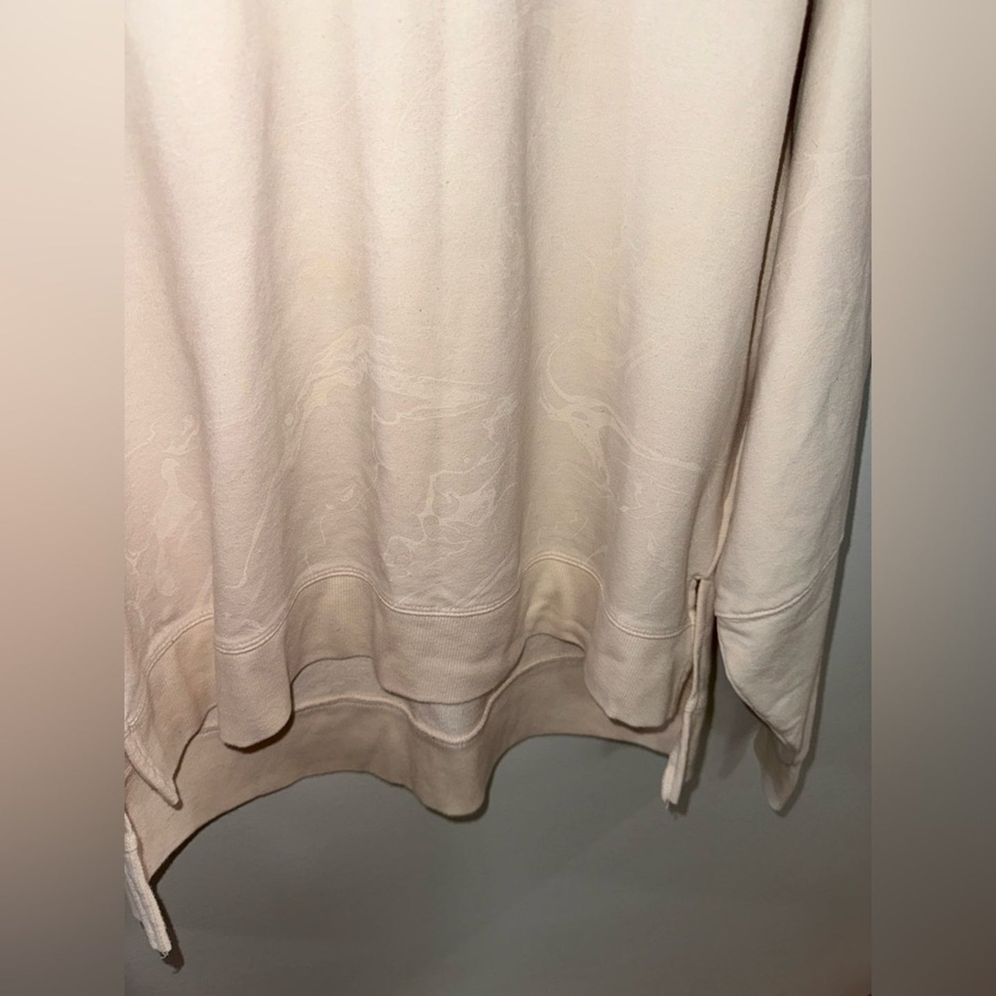 Pre-Owned MD All in Motion White Print Crewneck Shirt