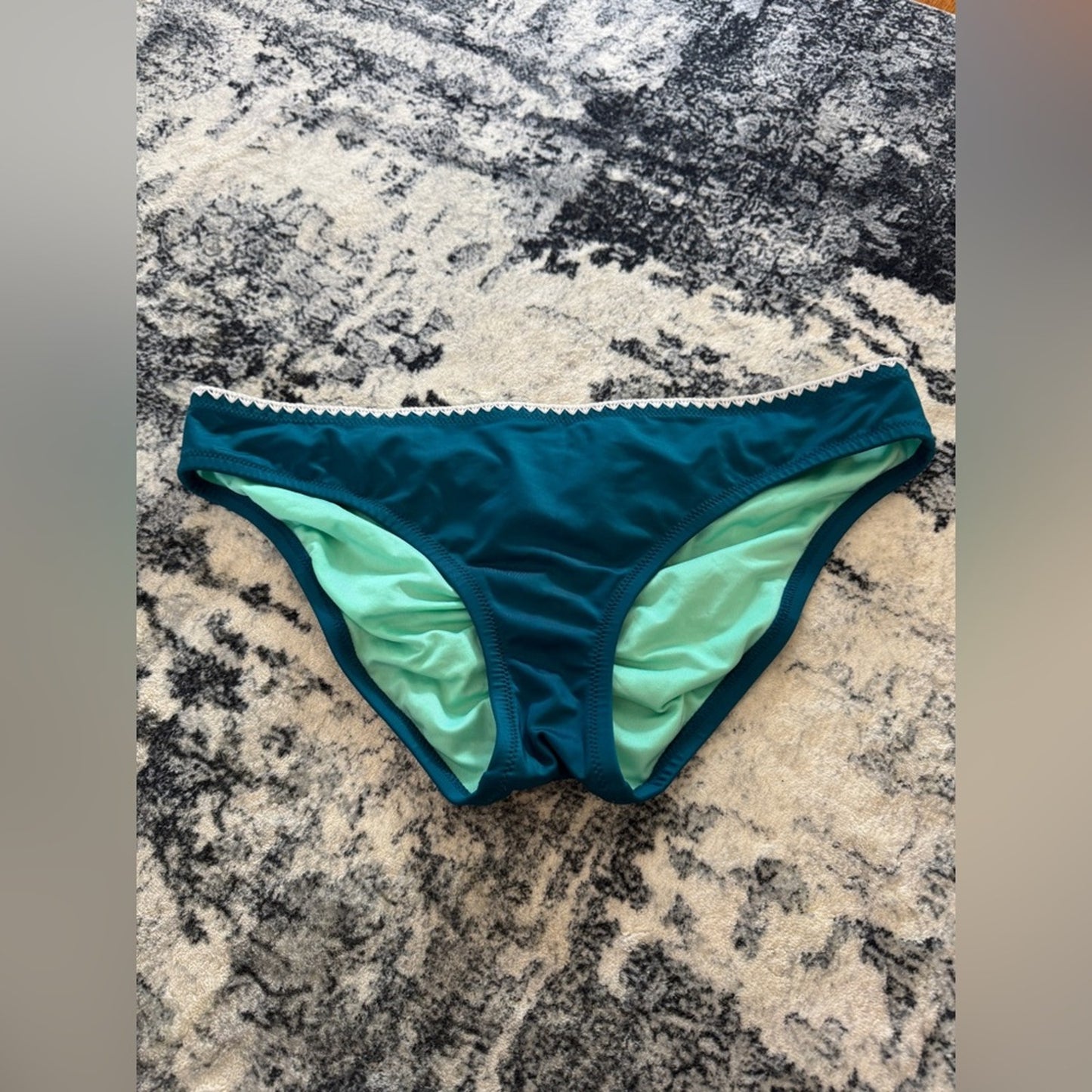 Pre-Owned LG Shade & Shore Blue Bikini Bottom