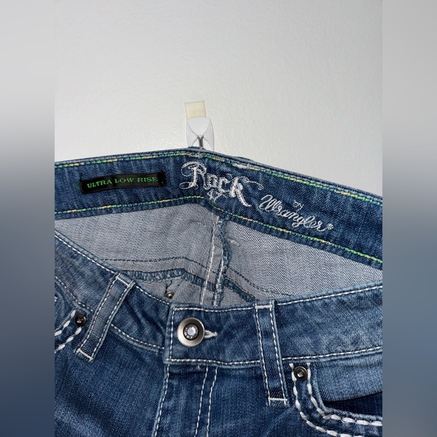 NWT W25xL30 Rock 47 by Wrangler Ultra Low Rise Rhinestone Embellished Jeans