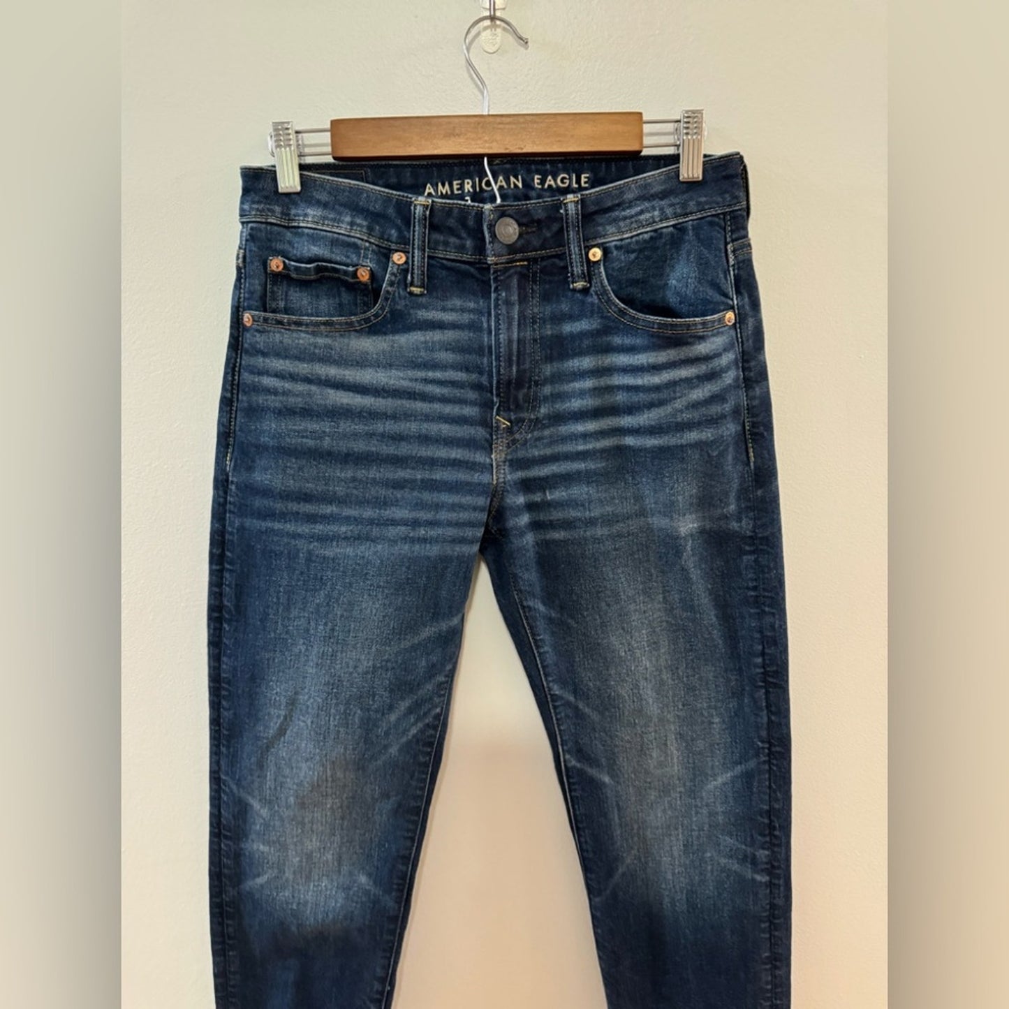 Pre-Owned W28xL32 American Eagle Dark Blue Athletic Fit Jeans