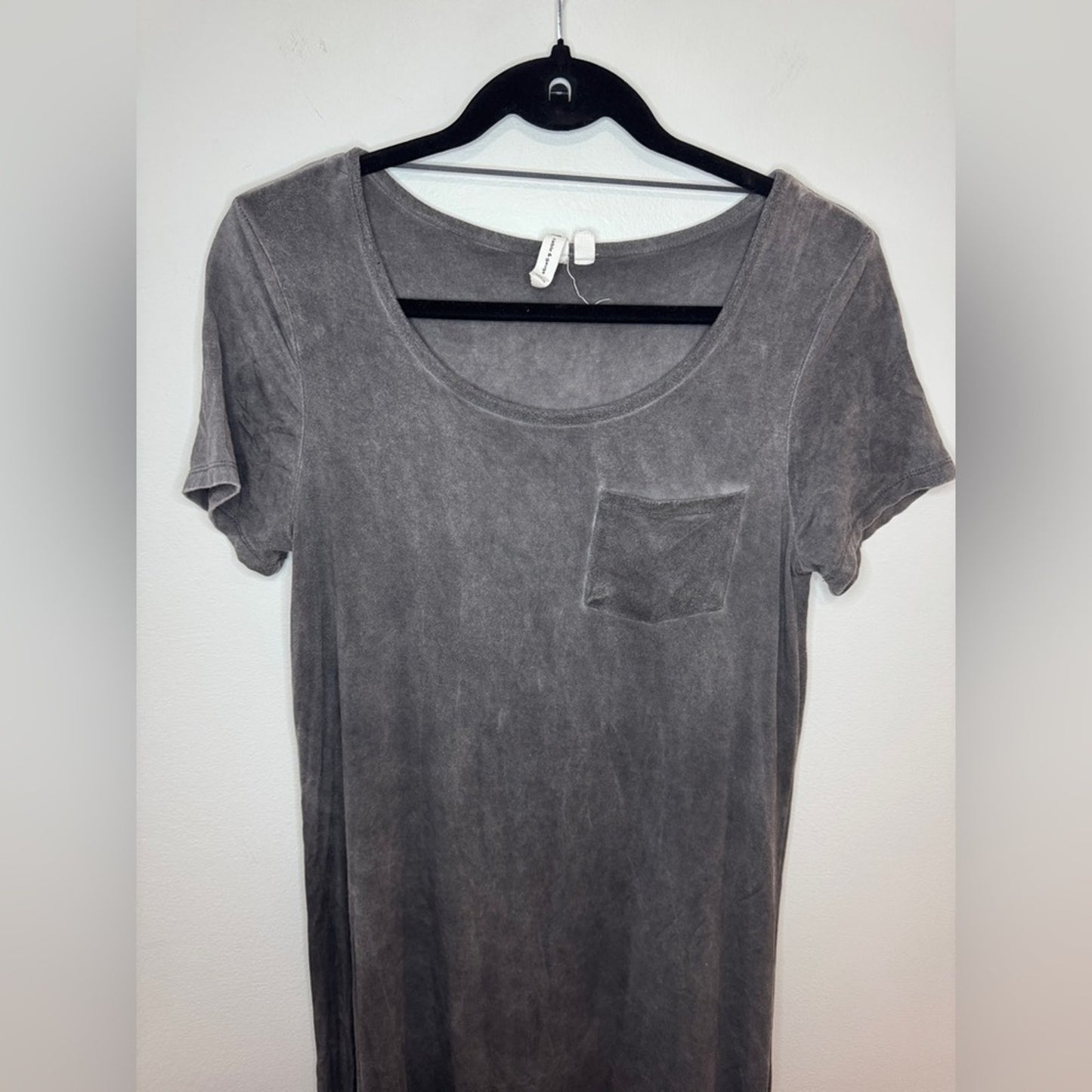Pre-Owned SM Cable and Gauge Grey Distressed T-Shirt Dress