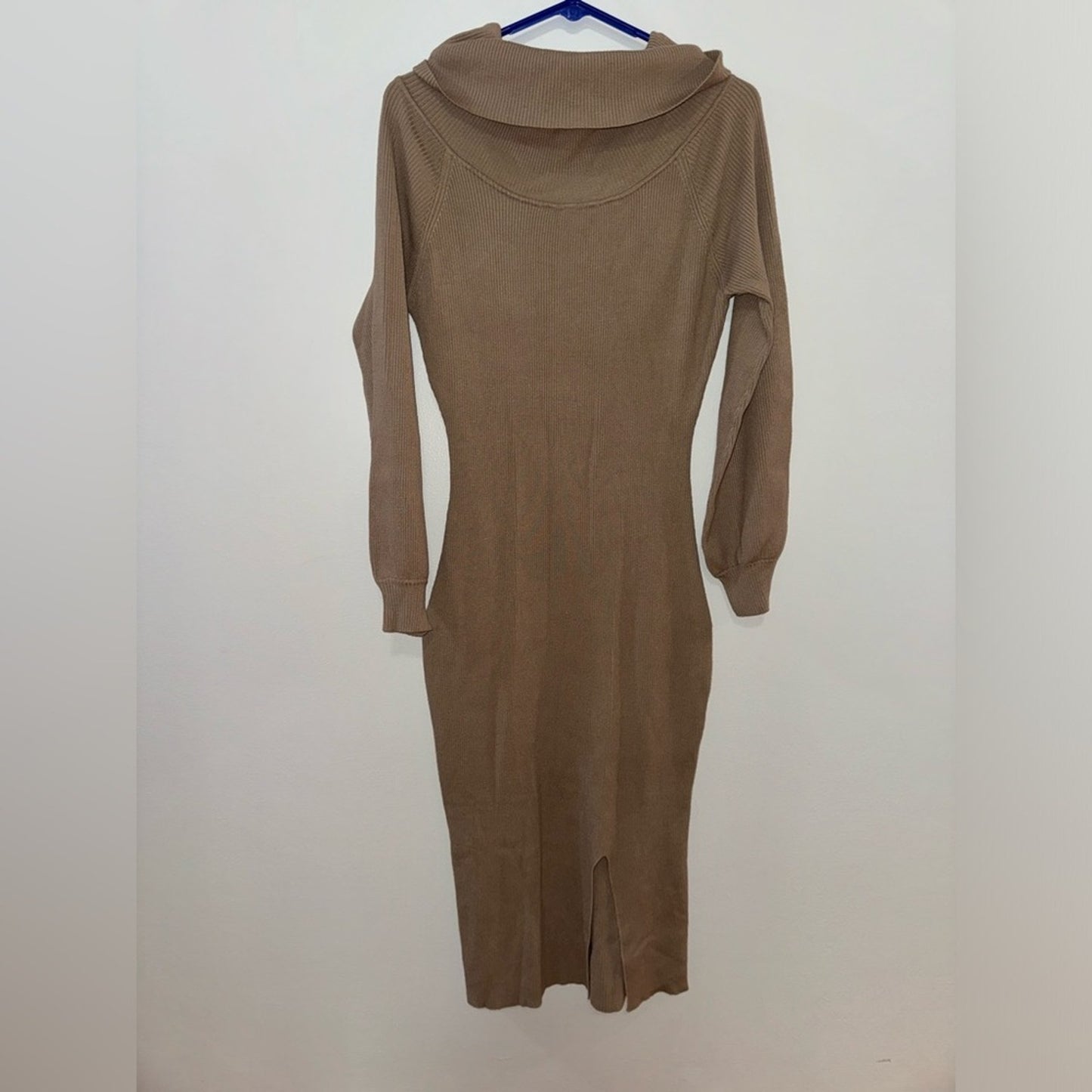 NWT MD Unbranded Light Brown Ribbed Fitted Bodycon Long Sleeve Dress