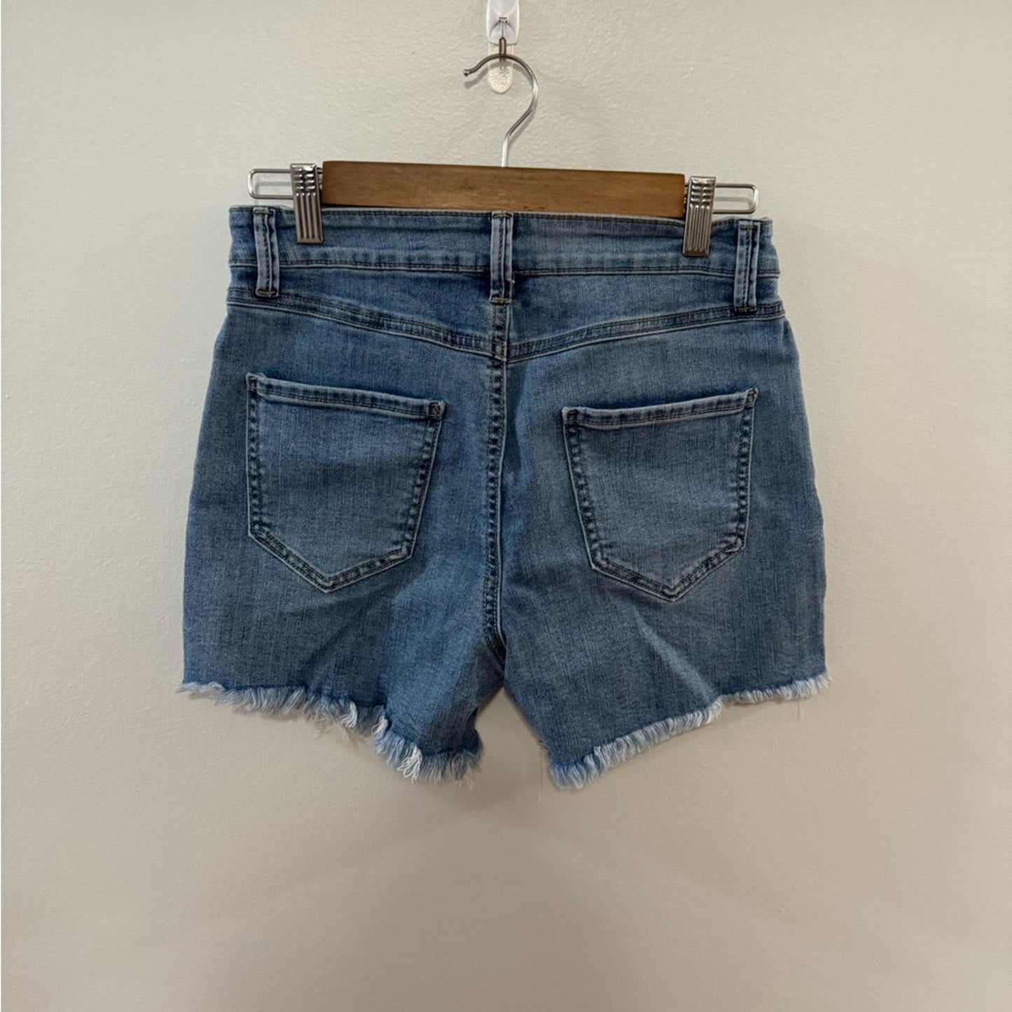 Used Size 5 Rewash Super High Rise Jean Shorts