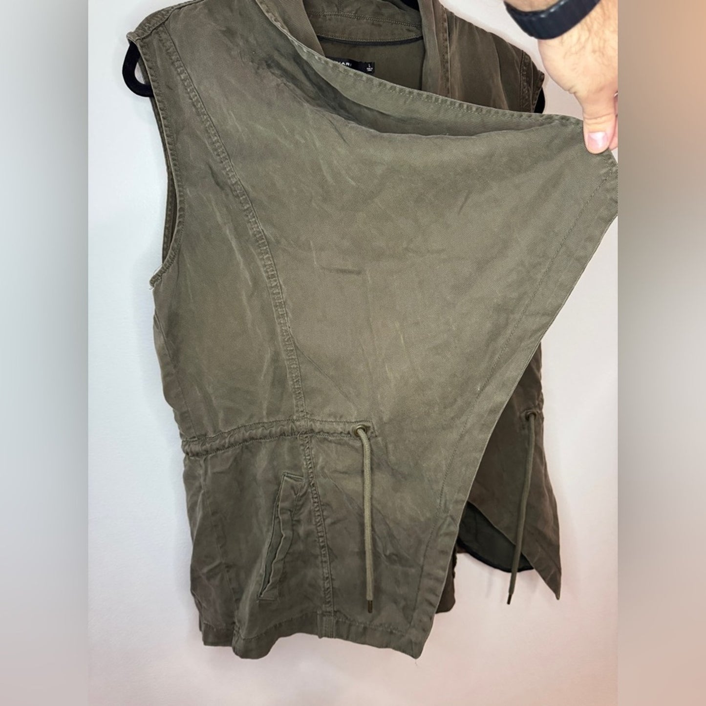 Pre-Owned LG Tahari Brown Sleeveless Jacket