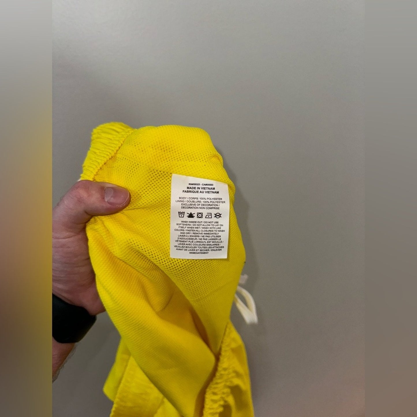 NWT XL Nike Yellow Club Woven Short 6” Inseam