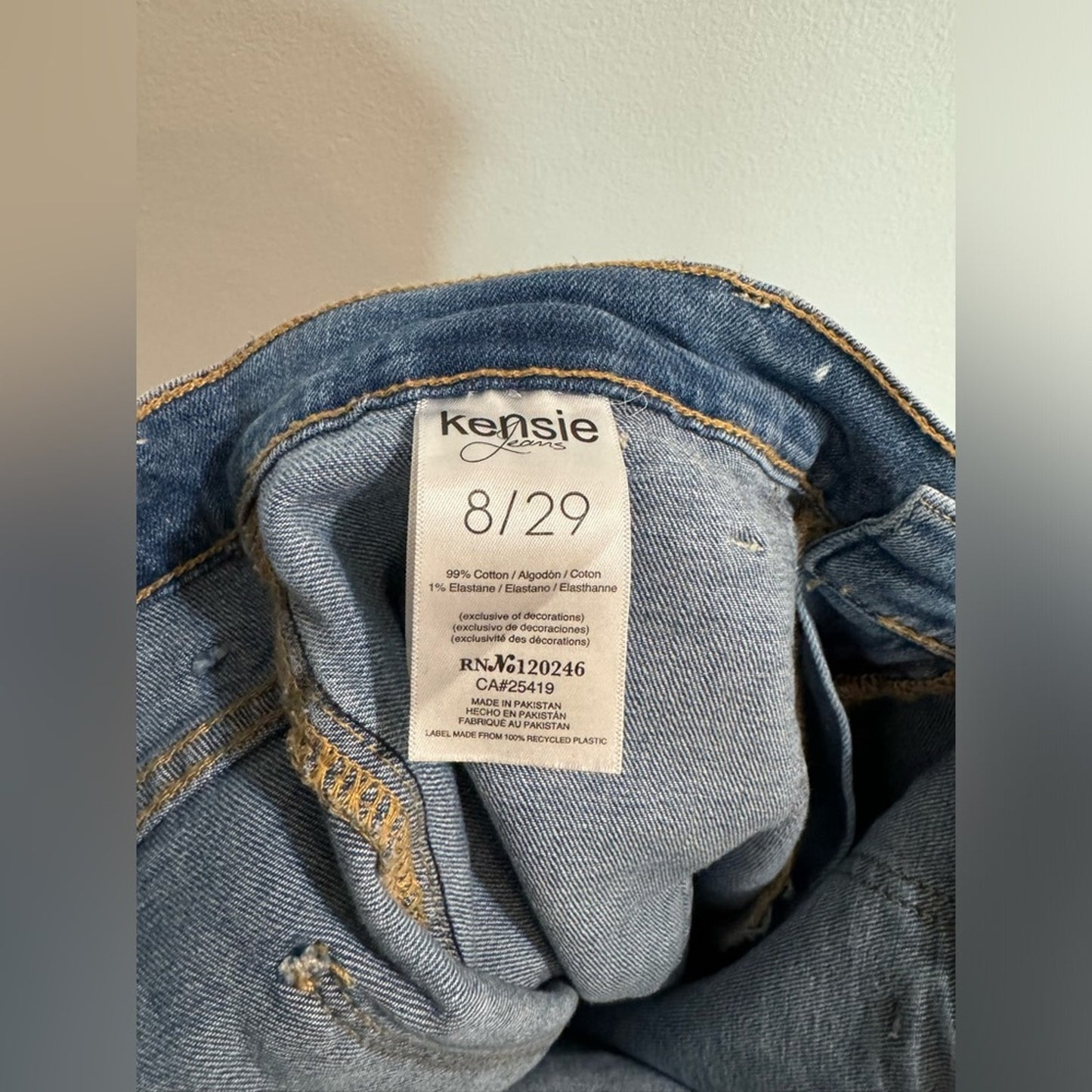 Pre-Owned Size 8 Kensie Light Blue Straight Leg Jeans