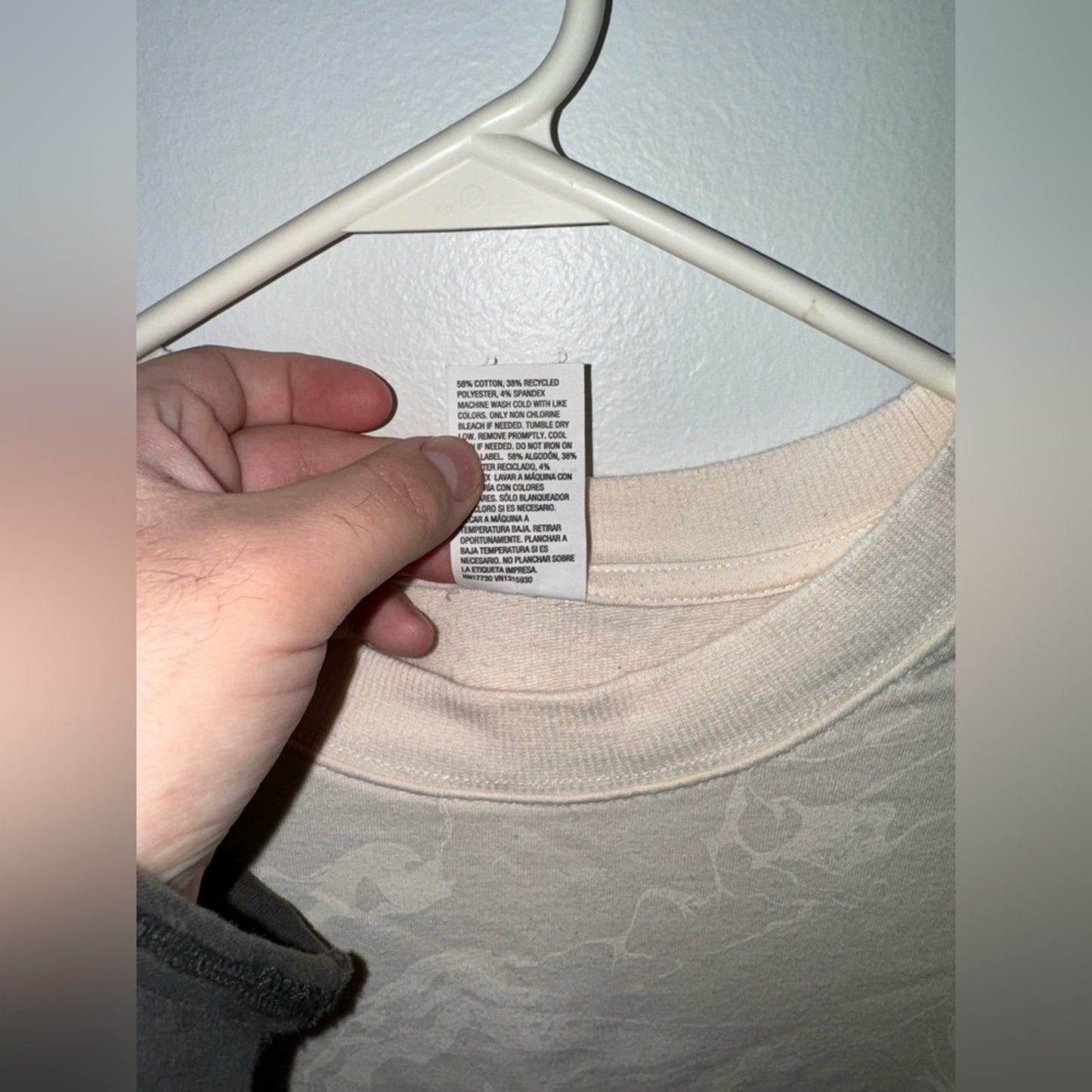 Pre-Owned MD All in Motion White Print Crewneck Shirt