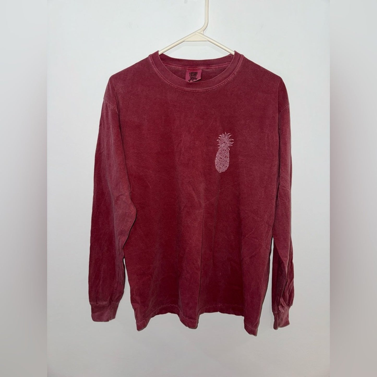 MD Unisex Malibu’s Surf Shop Ocean City, MD Red Long Sleeve Graphic Shirt