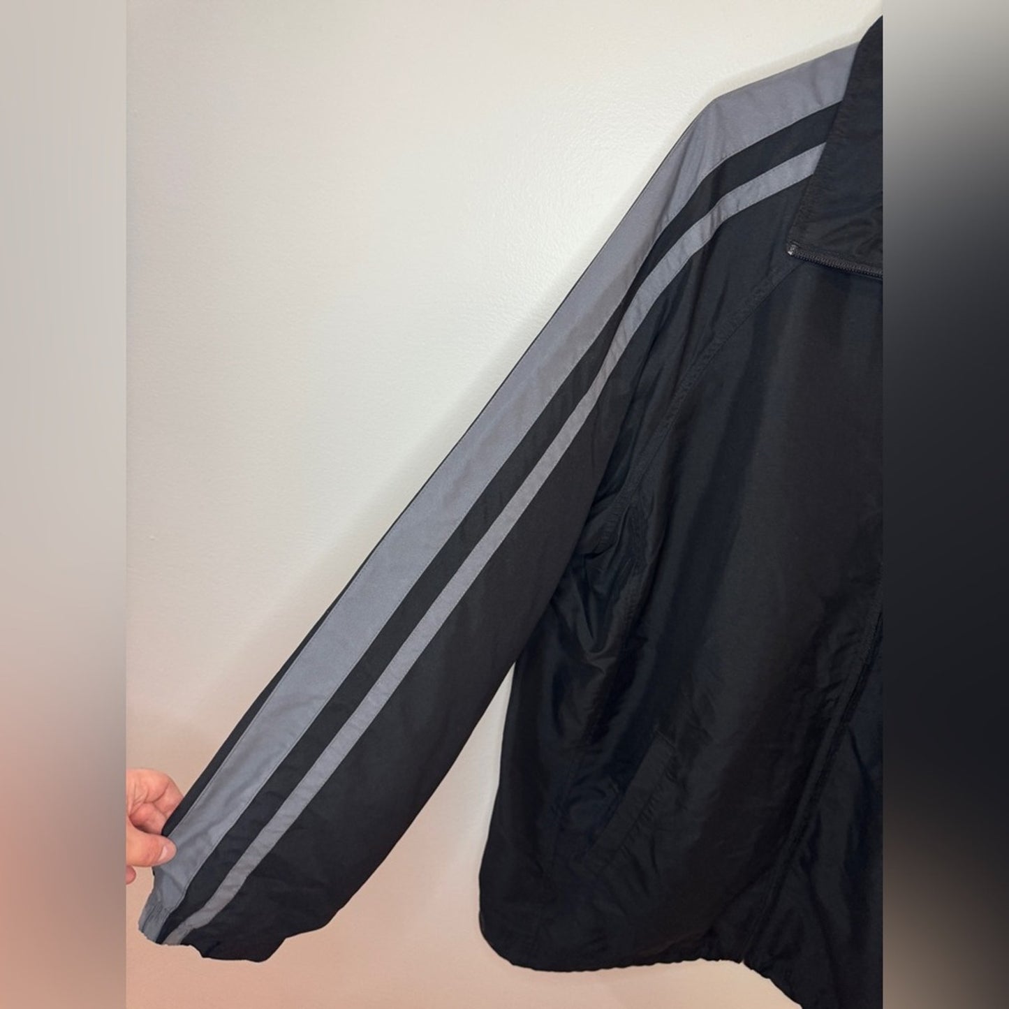 Pre-Owned XL Nike Vintage Black and Grey Zip Up Windbreaker Jacket