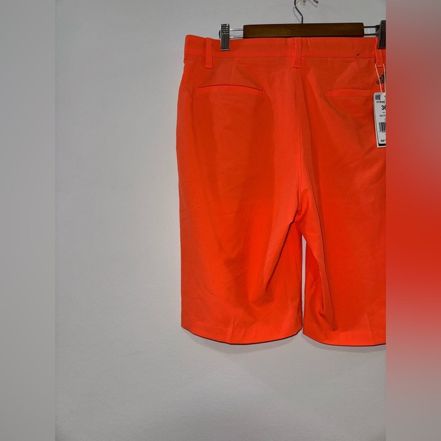 NWT Size 36 Adidas Orange Go-To Golf Short 11” Inseam in Wonder Clay