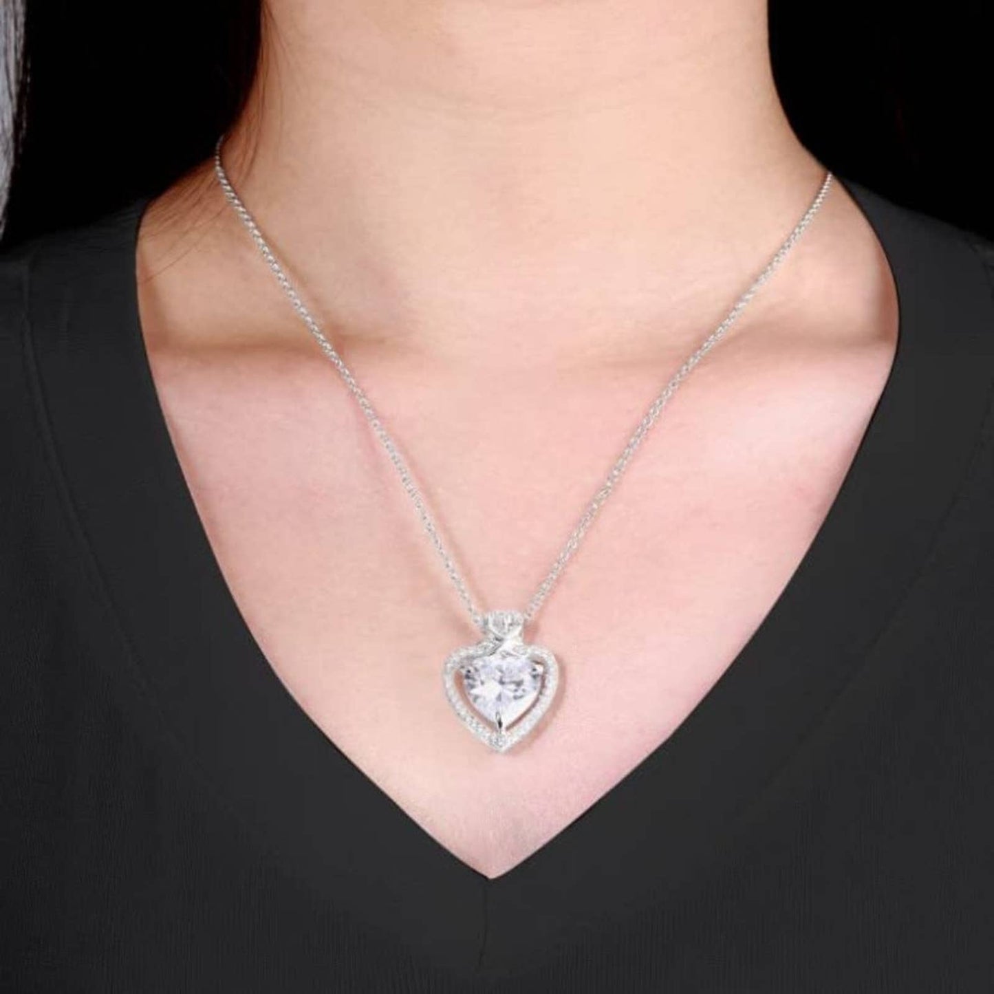 Kraus-Moller Heart Love Necklaces for Women Color Silver Necklace Set Simple