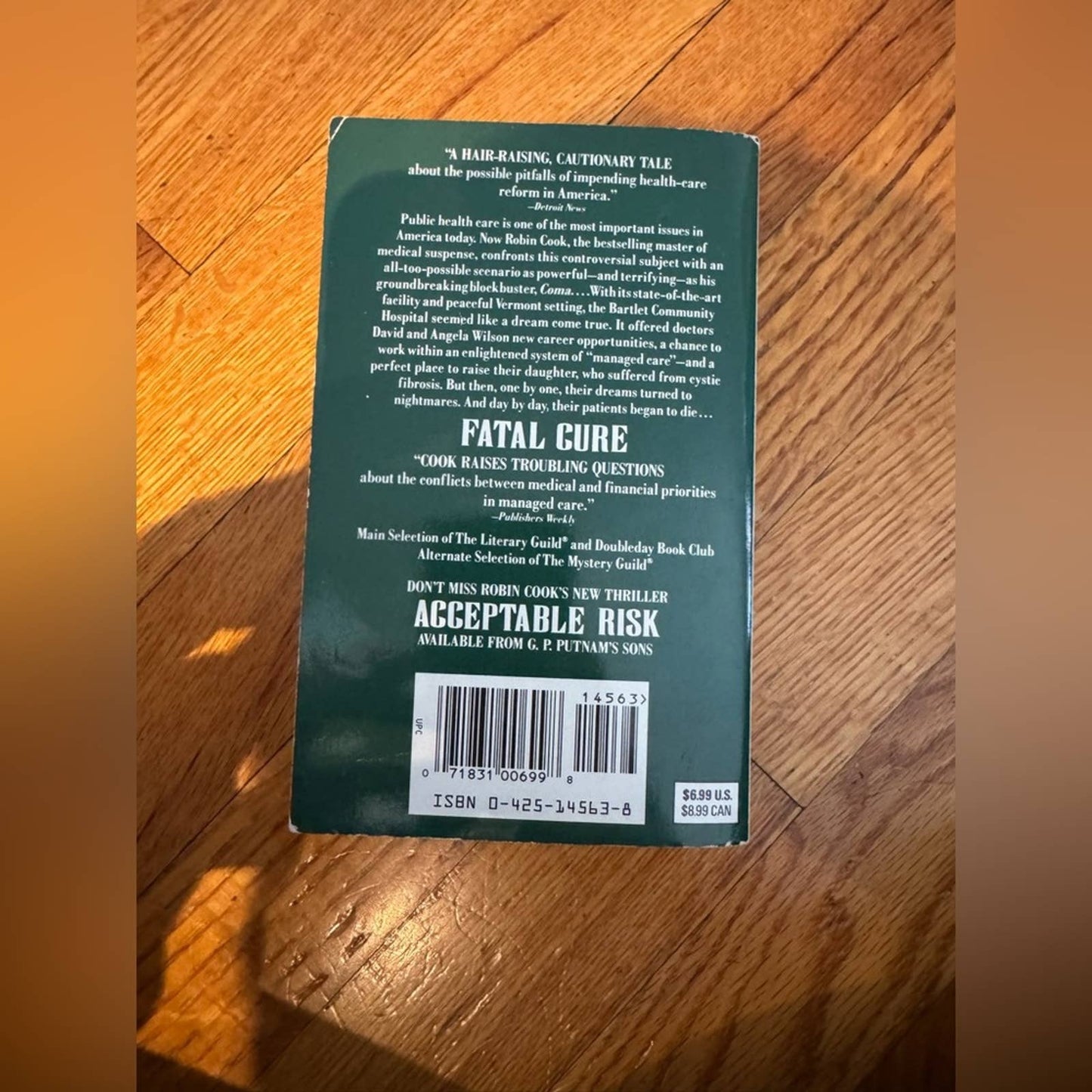 Fatal Cure by Robin Cook Paperback
