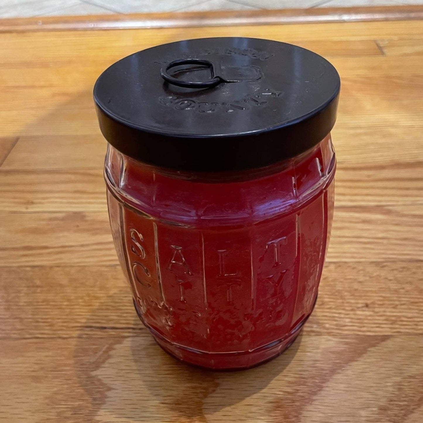Madison County Apple Strudel Candle, 20oz