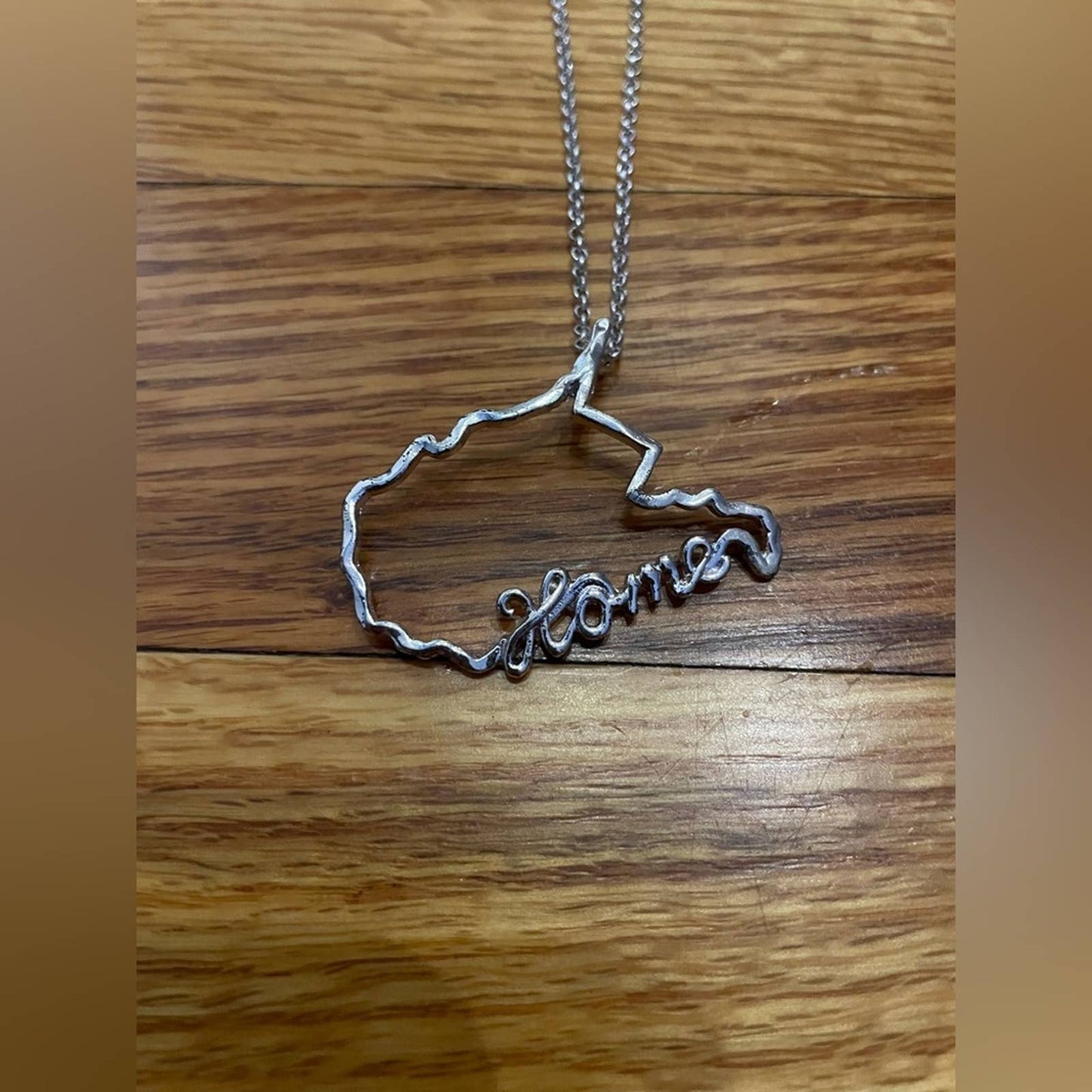 Nitro USA WV West Virginia Home State Outline Necklace