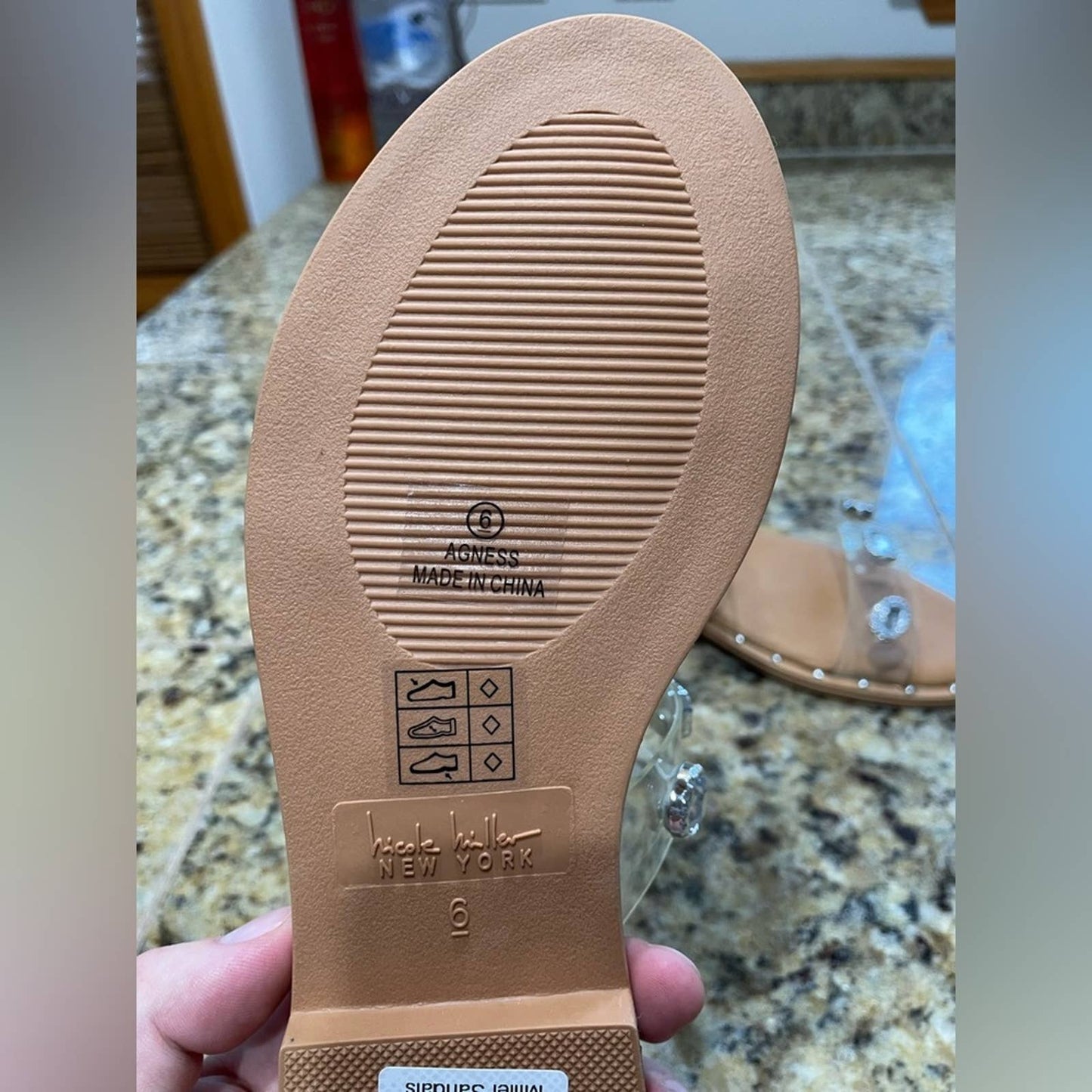 Size 6 Nicole Miller Sandal New without tag