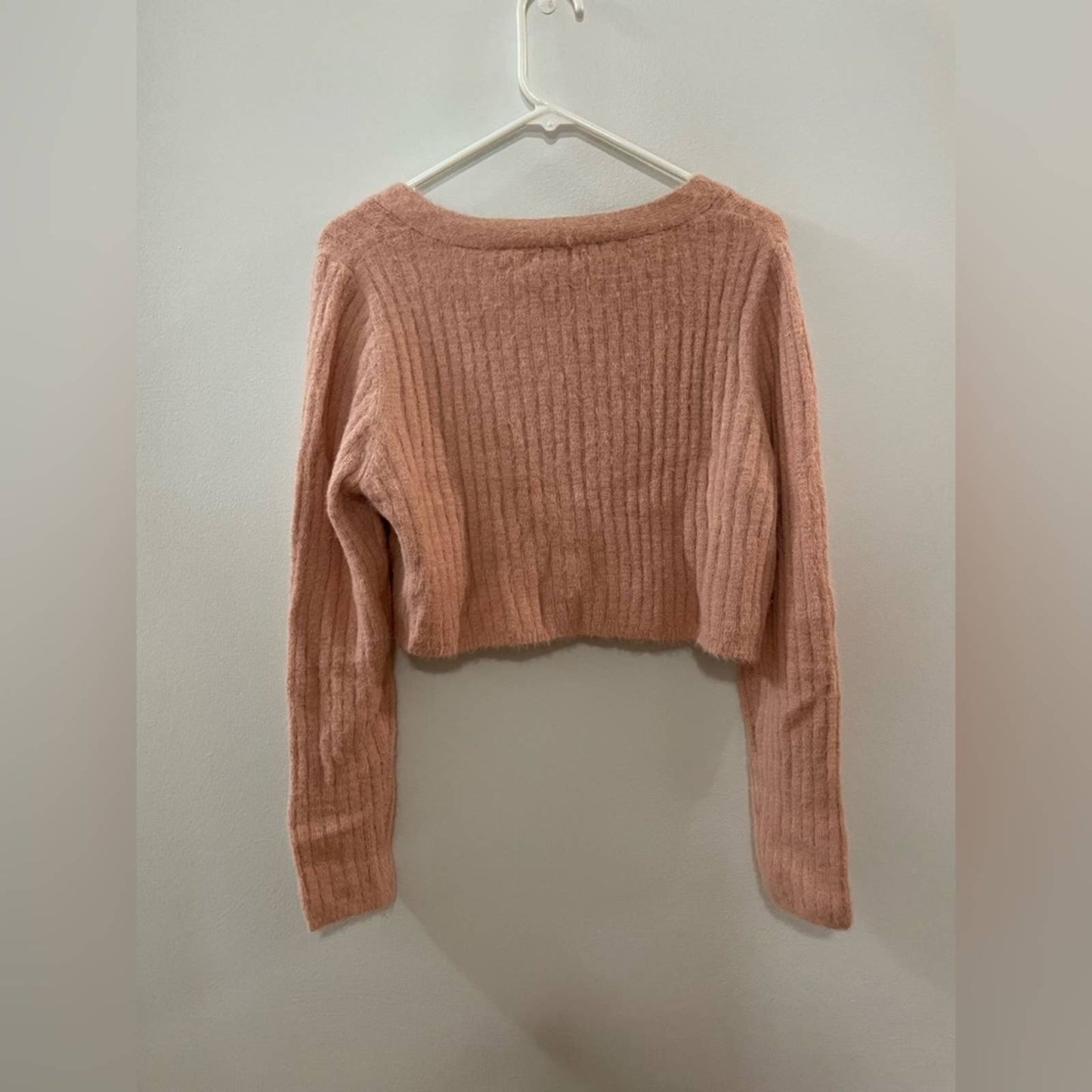 LG Pink Forever 21 Cropped/Ribbed Sweater