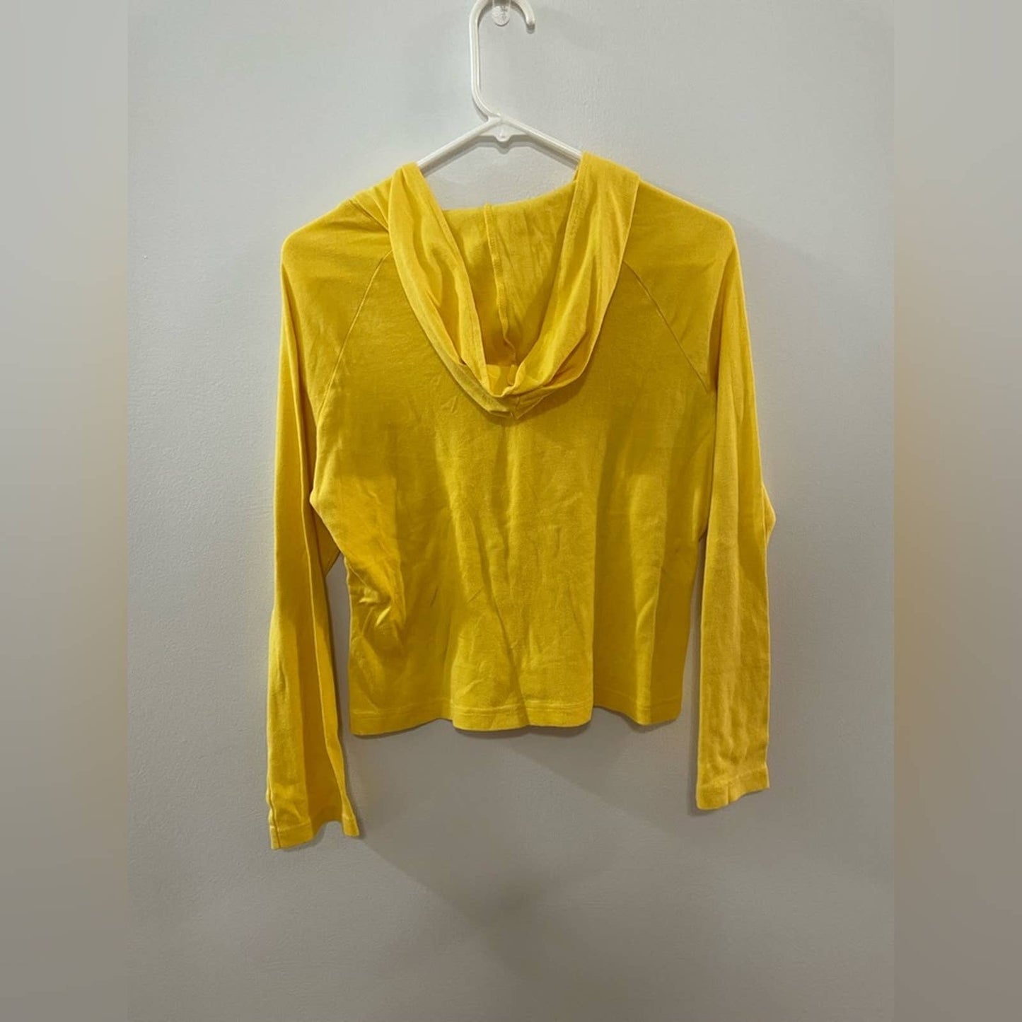 MD Yellow Seminoles Cropped Hooded Long Sleeve Shirt