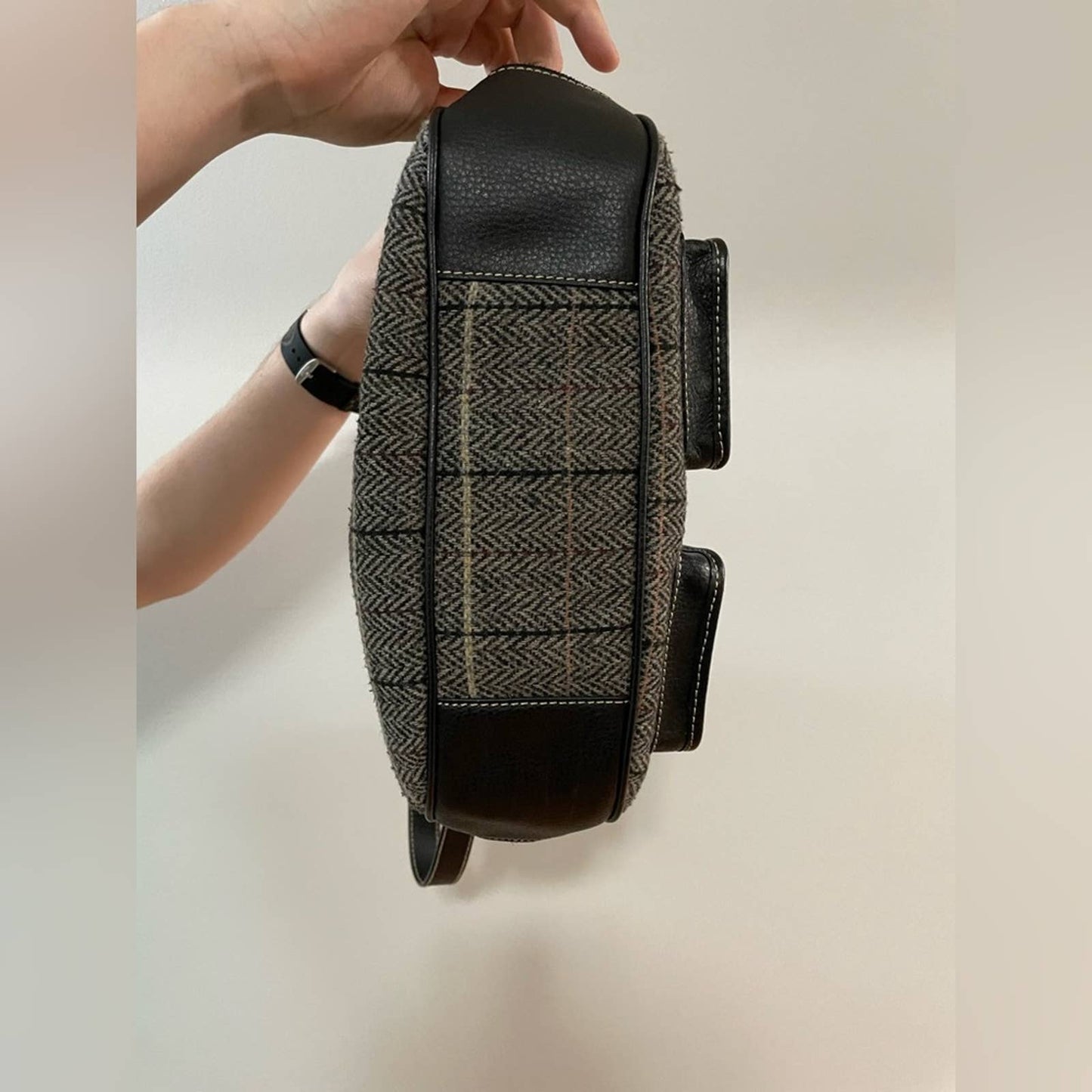 Etienneaigner Shoulder Bag