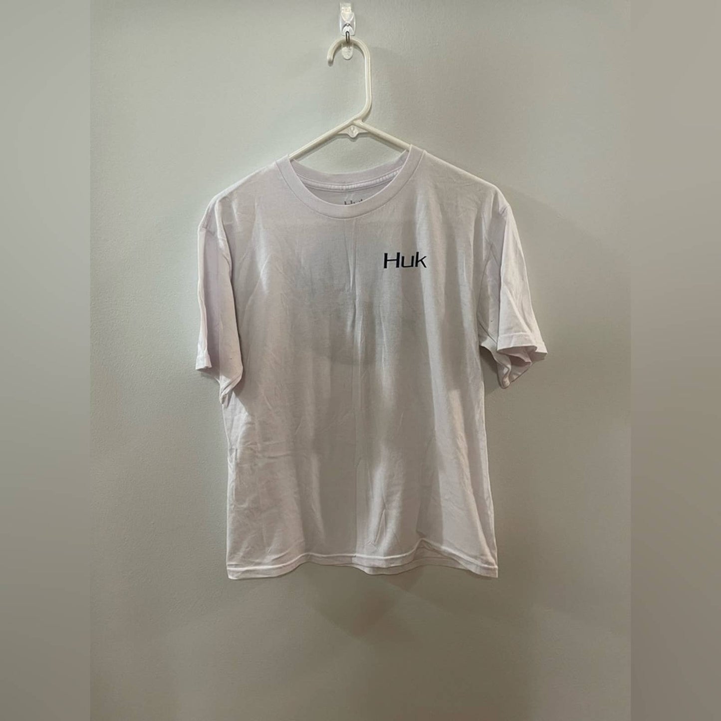 Youth XL White Huk Marlin Shirt