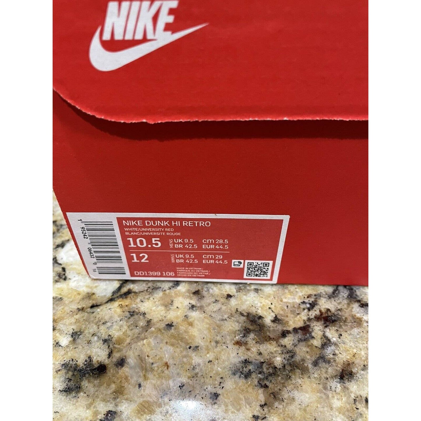 DS Nike Dunk High Retro Championship Red Men’s Size 10.5 *SHIPS FAST*